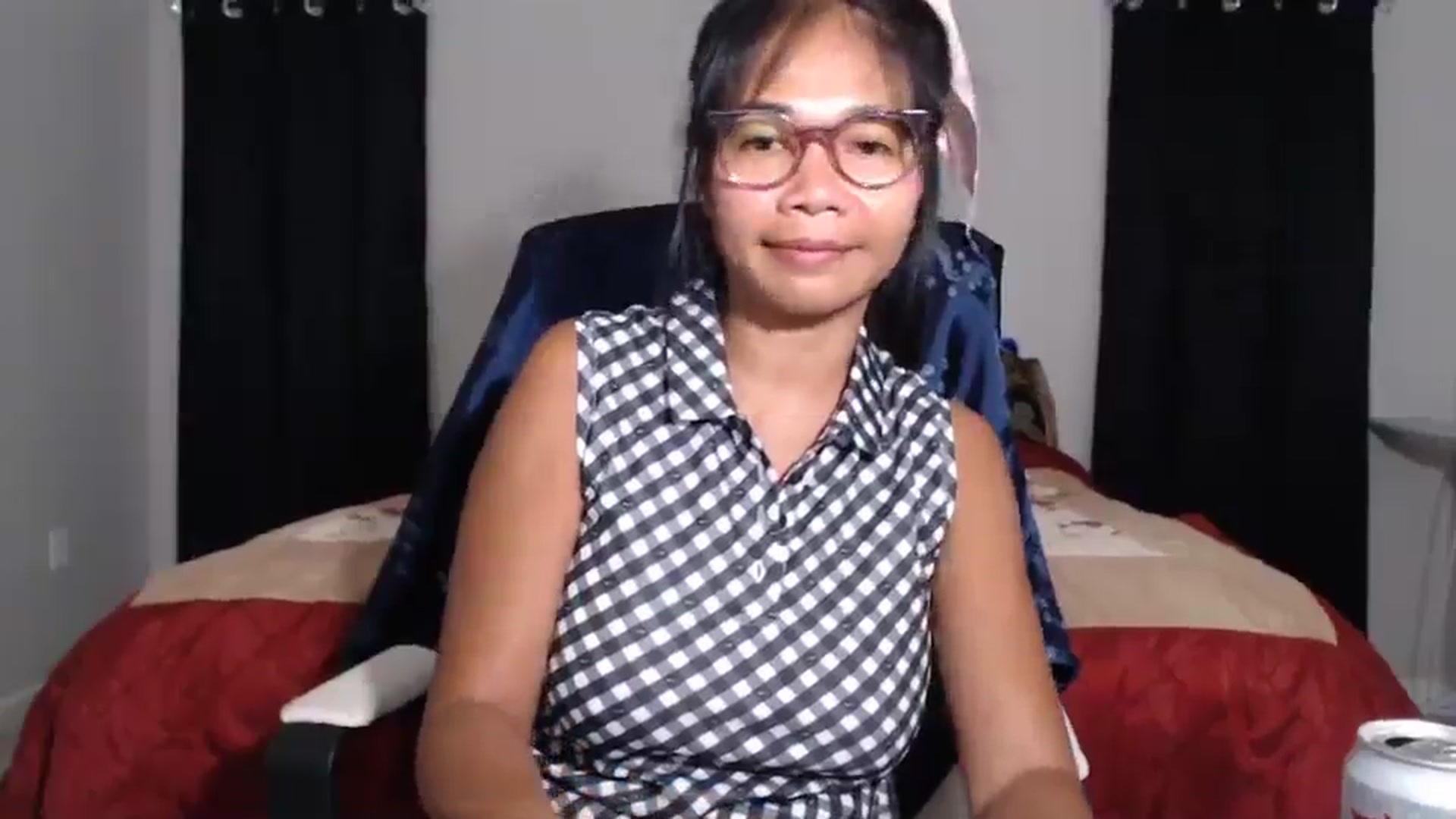 Gallery image thumbnail from Littlekai2023's myfreecams stream on, 05/25/2024, 02:58 image 16 of 20