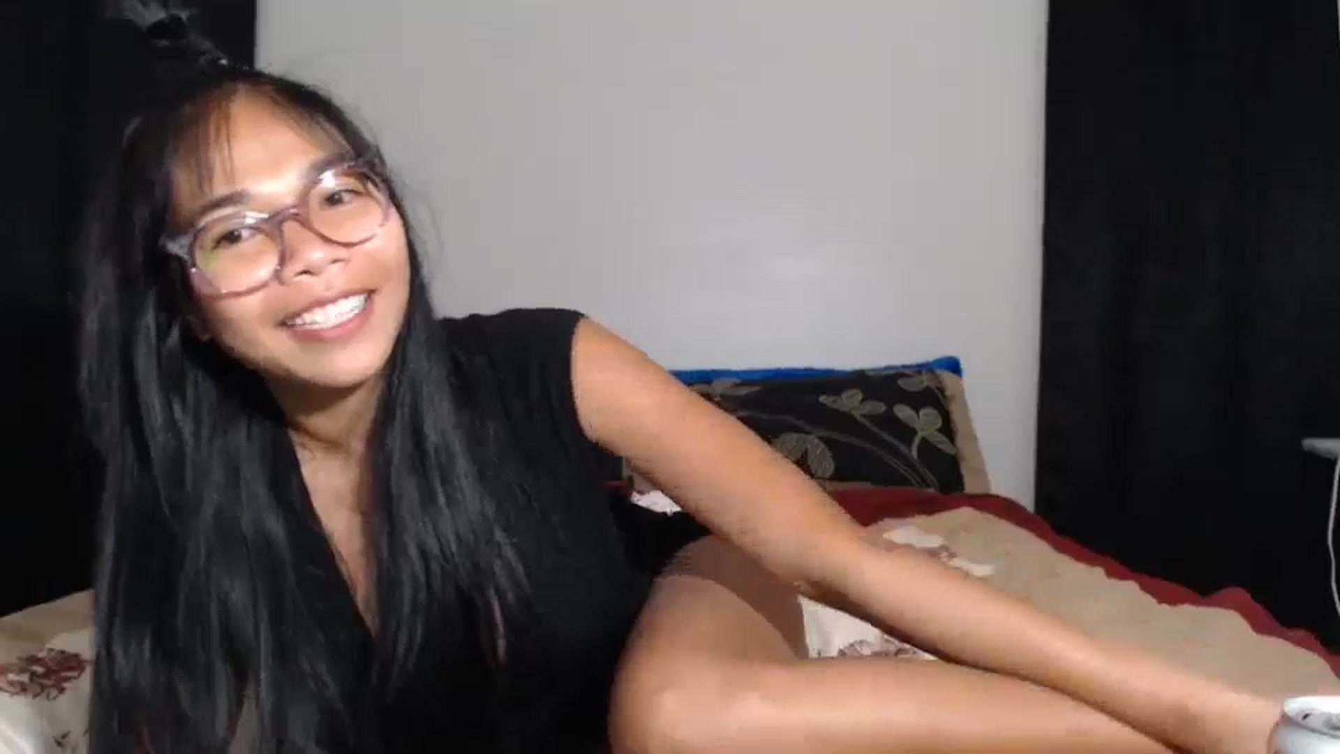 Gallery image thumbnail from Littlekai2023's myfreecams stream on, 05/26/2024, 03:59 image 12 of 20