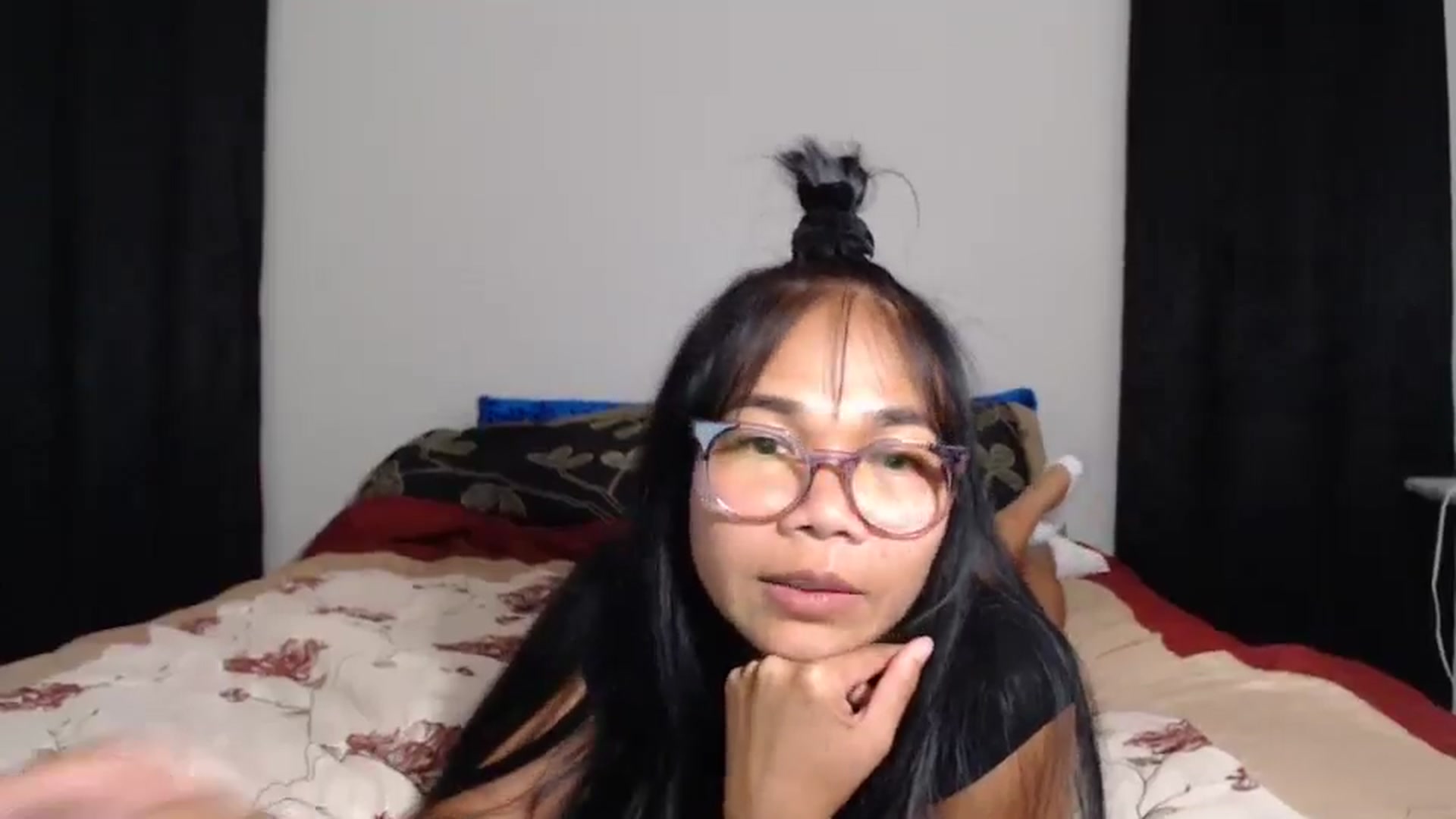 Gallery image thumbnail from Littlekai2023's myfreecams stream on, 05/26/2024, 03:59 image 5 of 20
