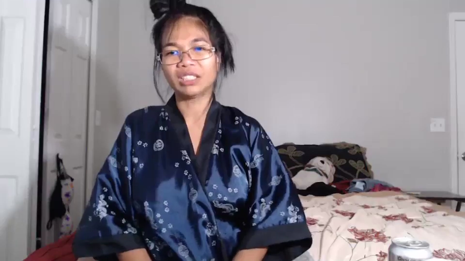 Gallery image thumbnail from Littlekai2023's myfreecams stream on, 05/28/2024, 01:04 image 19 of 20