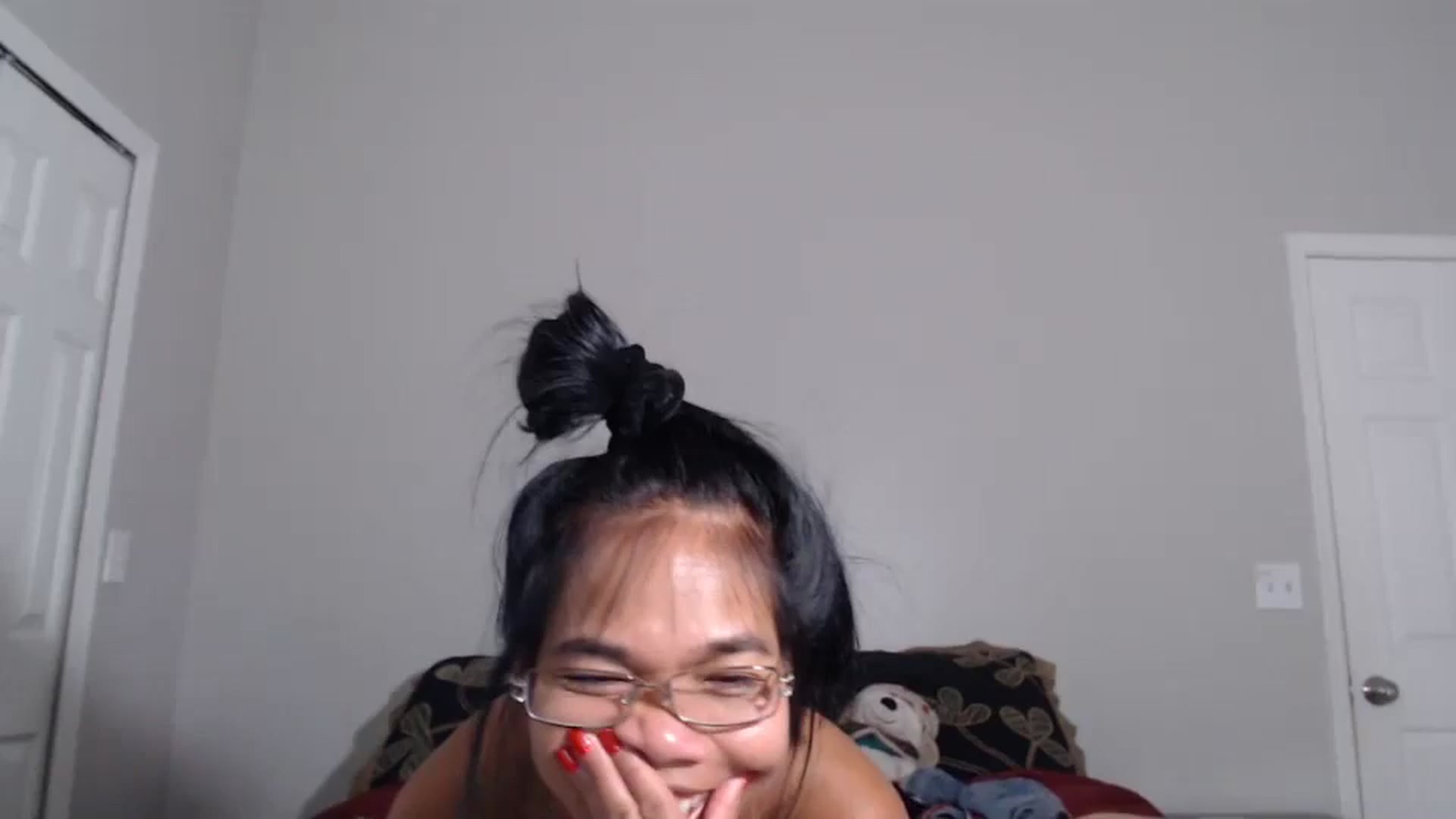 Gallery image thumbnail from Littlekai2023's myfreecams stream on, 05/28/2024, 01:04 image 8 of 20
