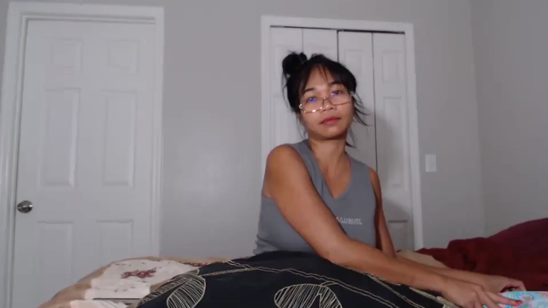 Gallery image thumbnail from Littlekai2023's myfreecams stream on, 05/29/2024, 04:24 image 1 of 20