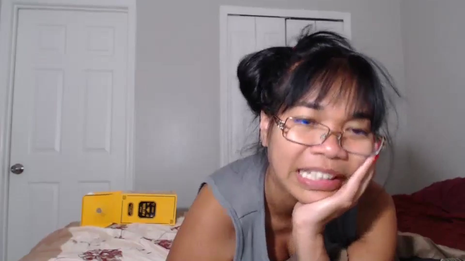 Gallery image thumbnail from Littlekai2023's myfreecams stream on, 05/29/2024, 04:24 image 20 of 20
