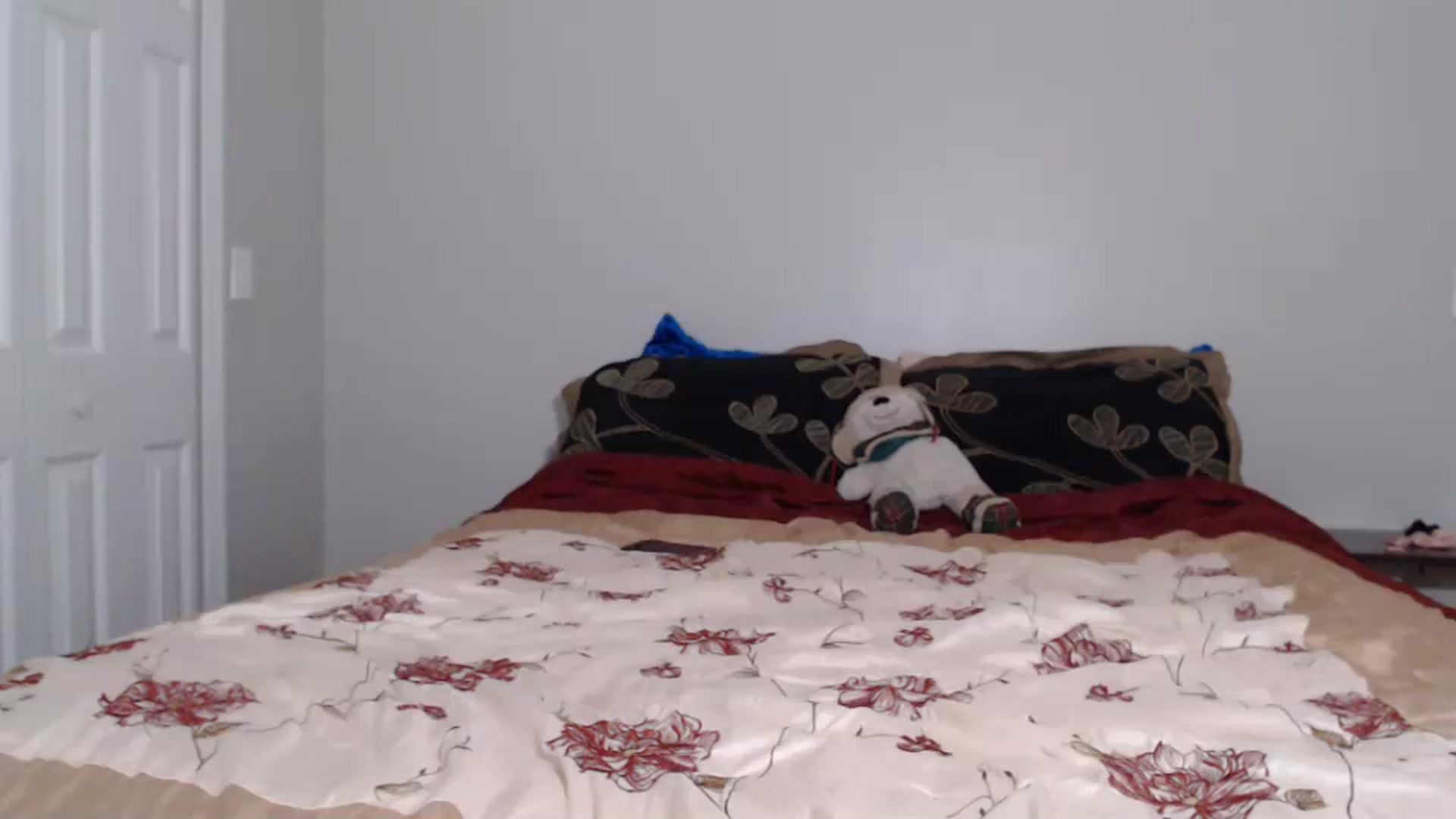 Gallery image thumbnail from Littlekai2023's myfreecams stream on, 05/30/2024, 03:48 image 13 of 20