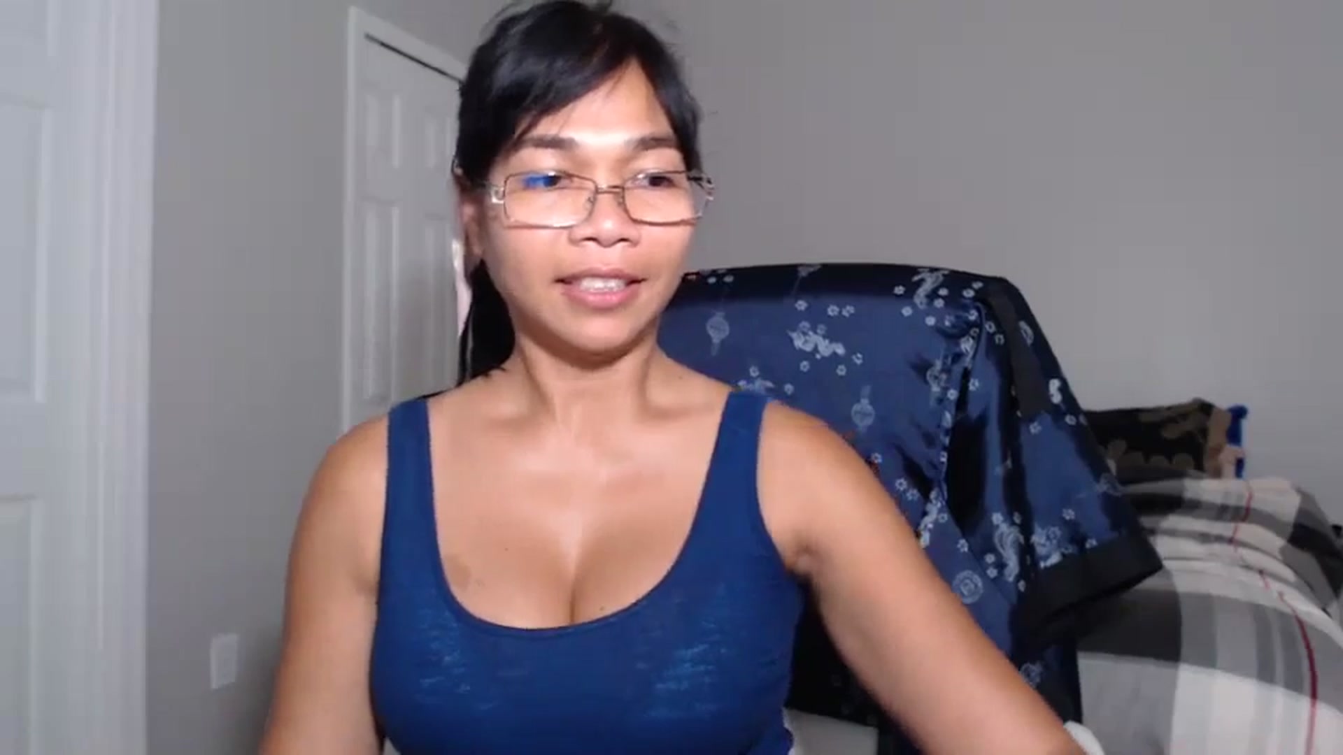 Gallery image thumbnail from Littlekai2023's myfreecams stream on, 06/02/2024, 01:04 image 11 of 20