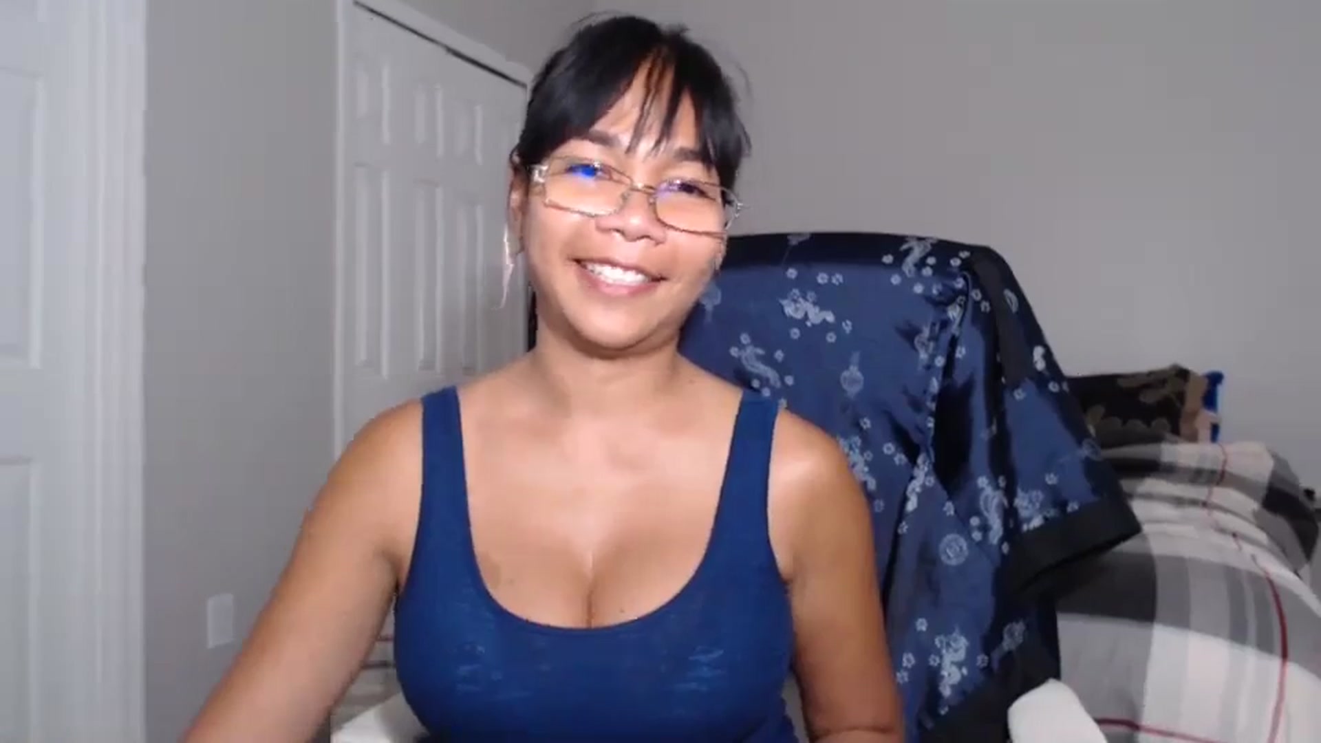 Gallery image thumbnail from Littlekai2023's myfreecams stream on, 06/02/2024, 01:04 image 15 of 20