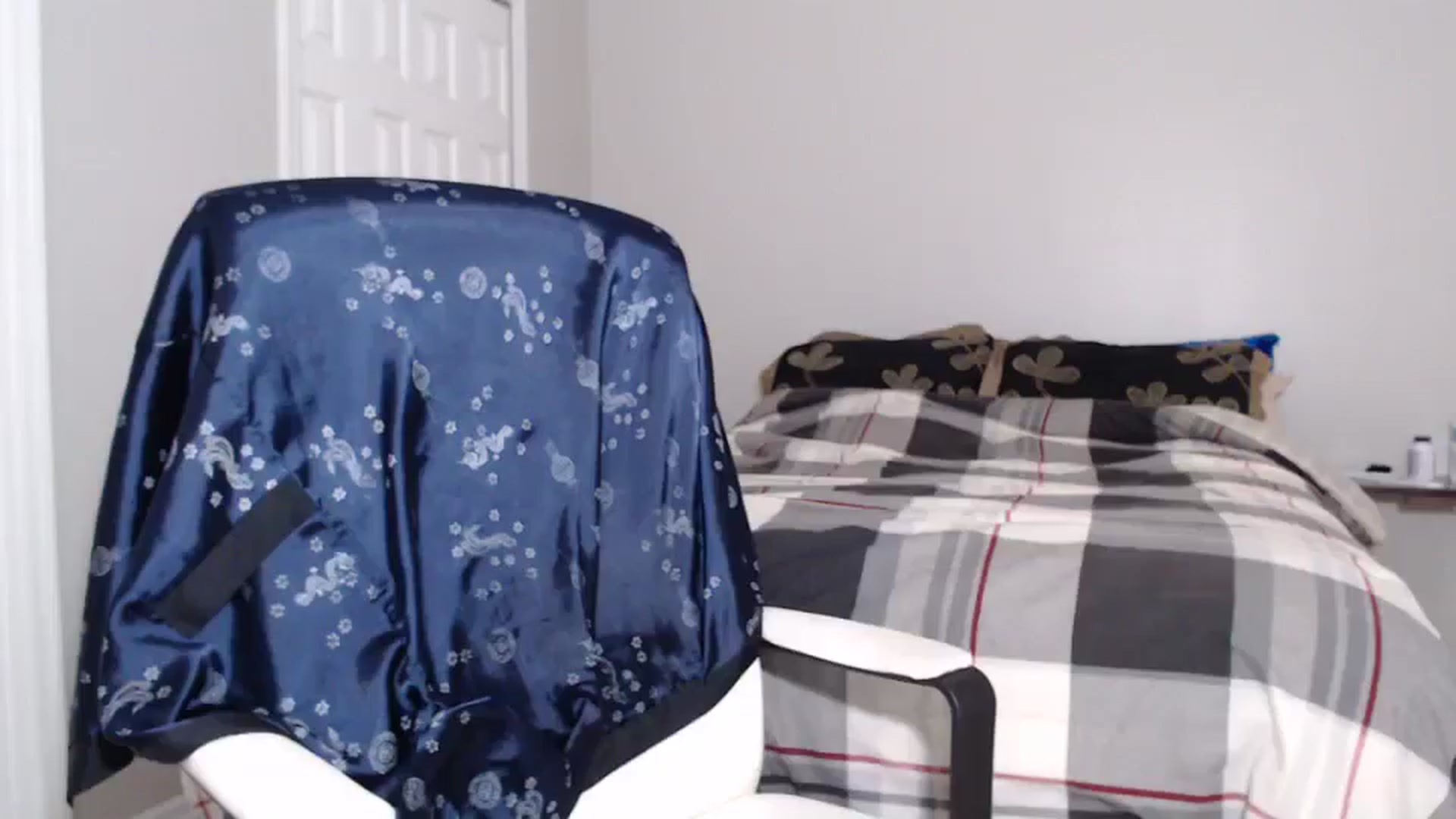 Gallery image thumbnail from Littlekai2023's myfreecams stream on, 06/04/2024, 04:18 image 6 of 20