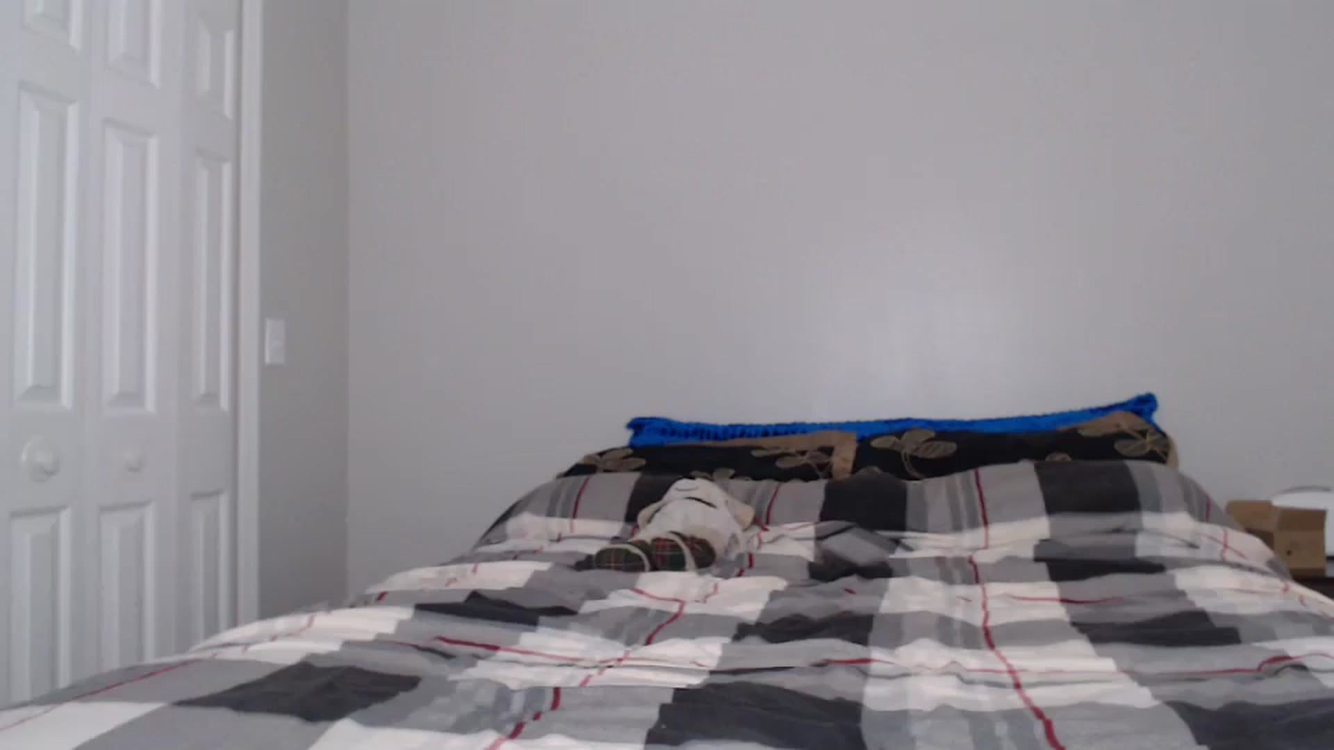 Gallery image thumbnail from Littlekai2023's myfreecams stream on, 06/09/2024, 03:30 image 12 of 20