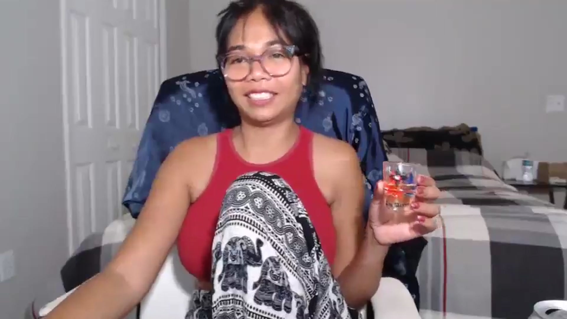 Gallery image thumbnail from Littlekai2023's myfreecams stream on, 06/11/2024, 01:27 image 4 of 20