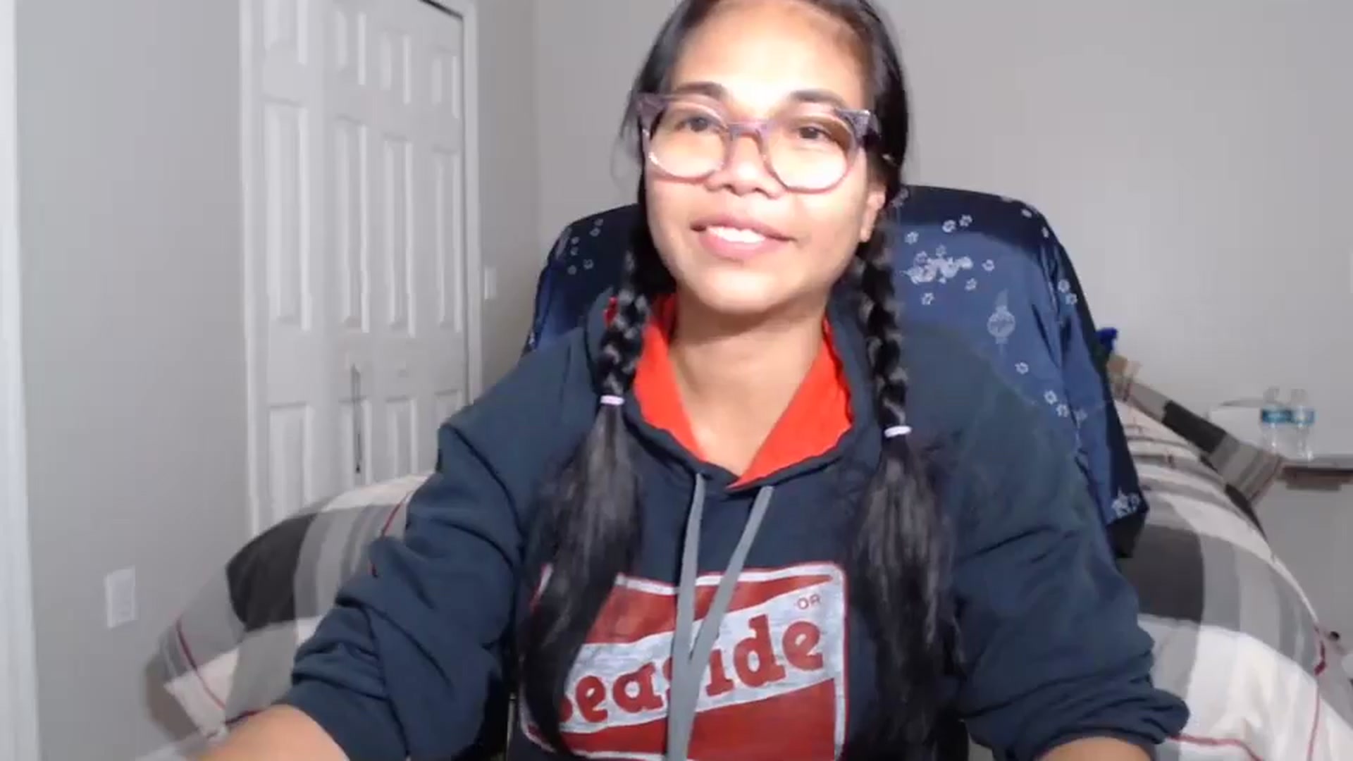 Gallery image thumbnail from Littlekai2023's myfreecams stream on, 06/14/2024, 02:48 image 14 of 20