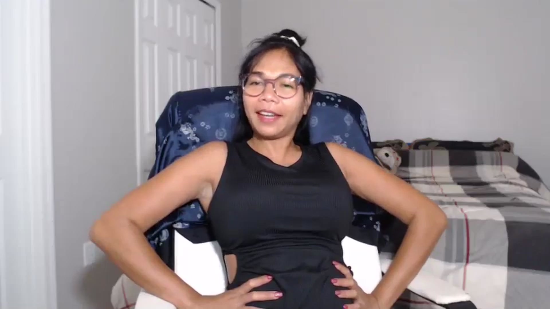 Gallery image thumbnail from Littlekai2023's myfreecams stream on, 06/17/2024, 24:41 image 5 of 20