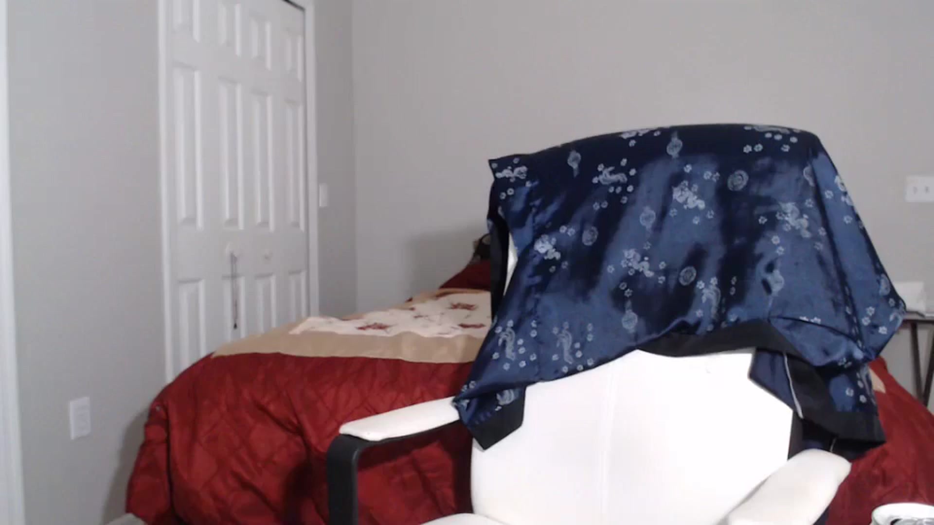 Gallery image thumbnail from Littlekai2023's myfreecams stream on, 06/19/2024, 03:13 image 8 of 20