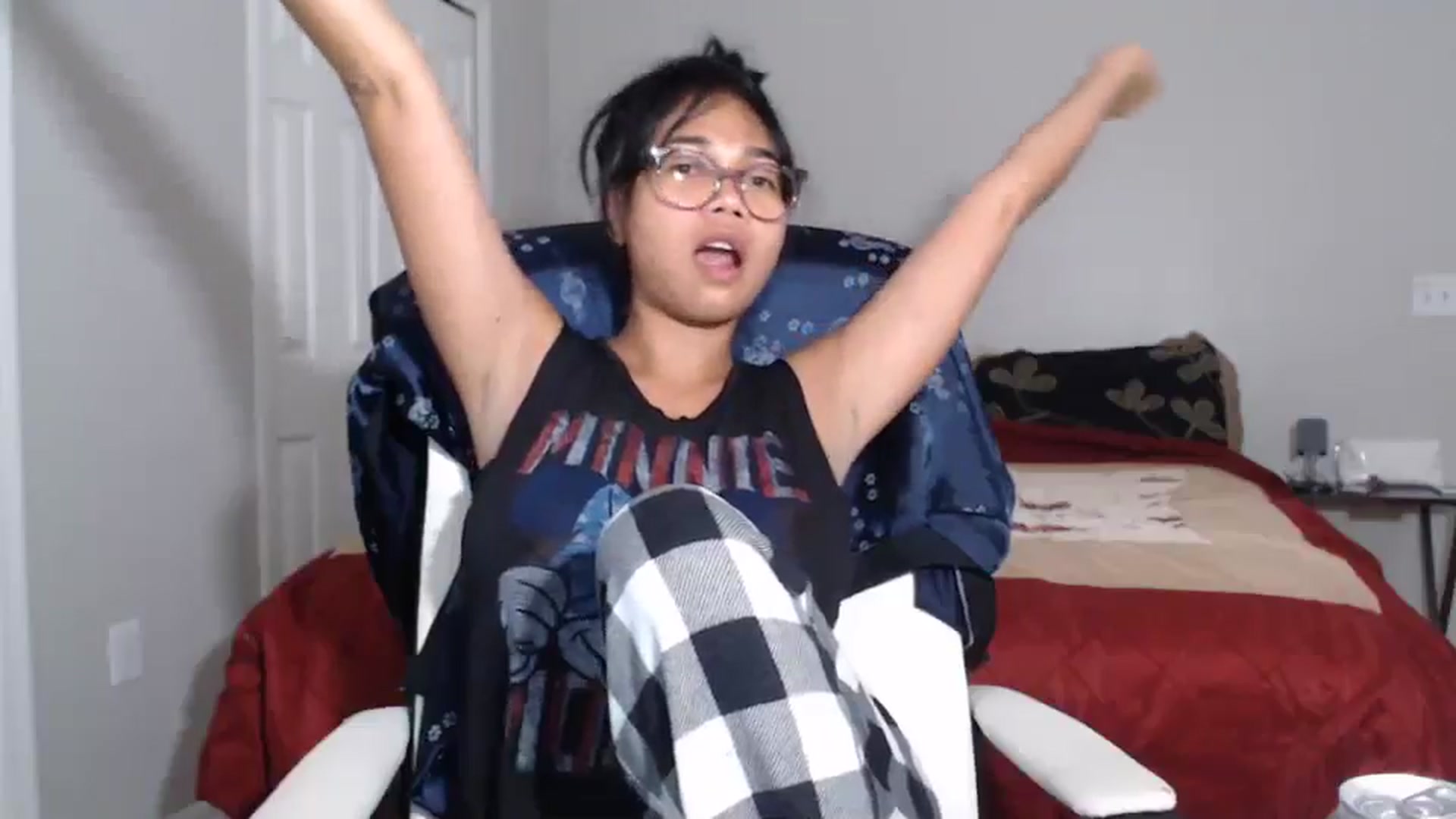 Gallery image thumbnail from Littlekai2023's myfreecams stream on, 06/19/2024, 03:13 image 11 of 20