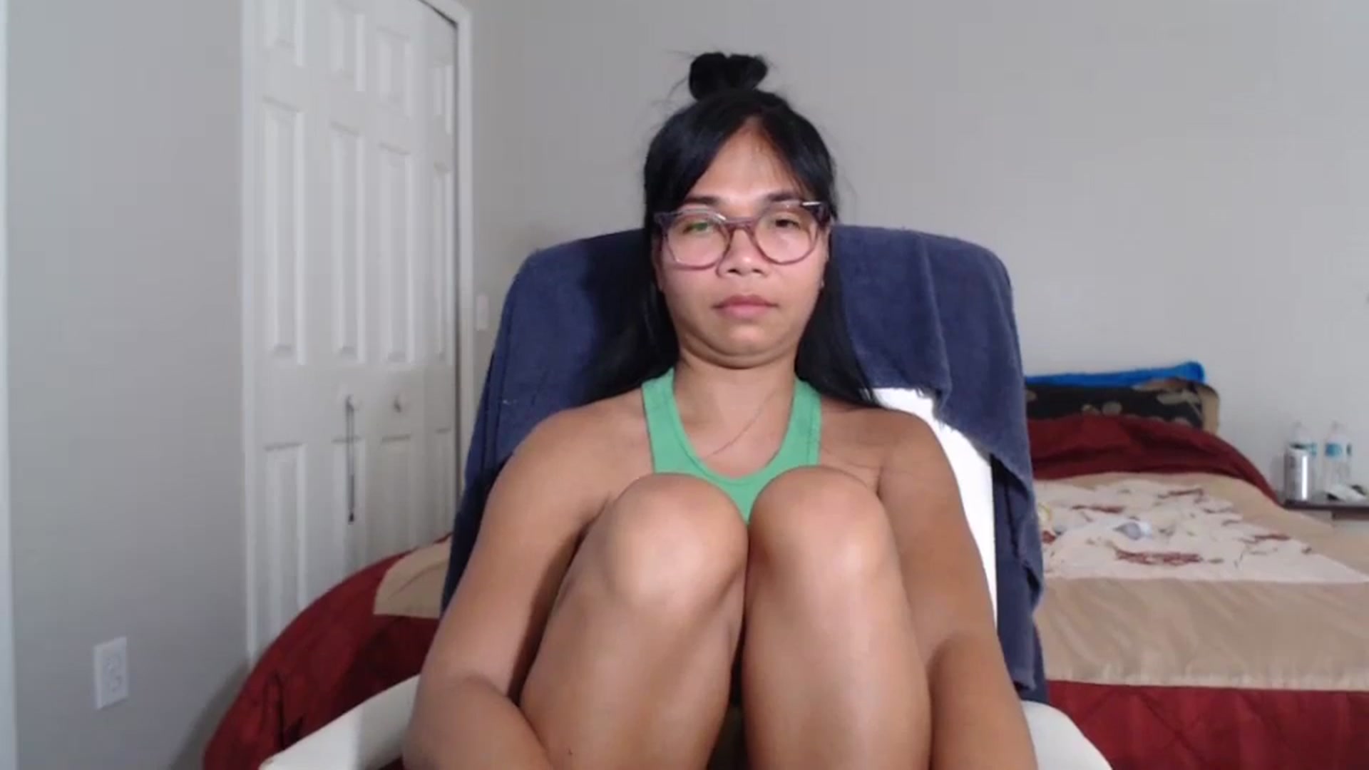 Gallery image thumbnail from Littlekai2023's myfreecams stream on, 06/24/2024, 18:52 image 9 of 20