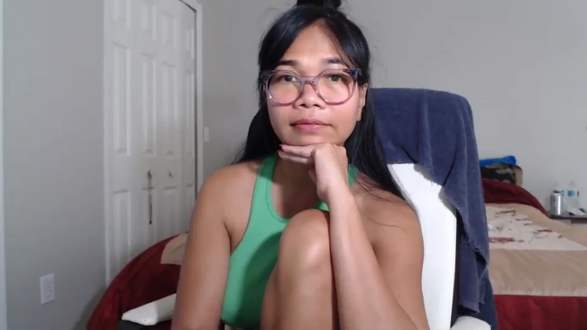 Gallery image thumbnail from Littlekai2023's myfreecams stream on, 06/24/2024, 18:52 image 8 of 20