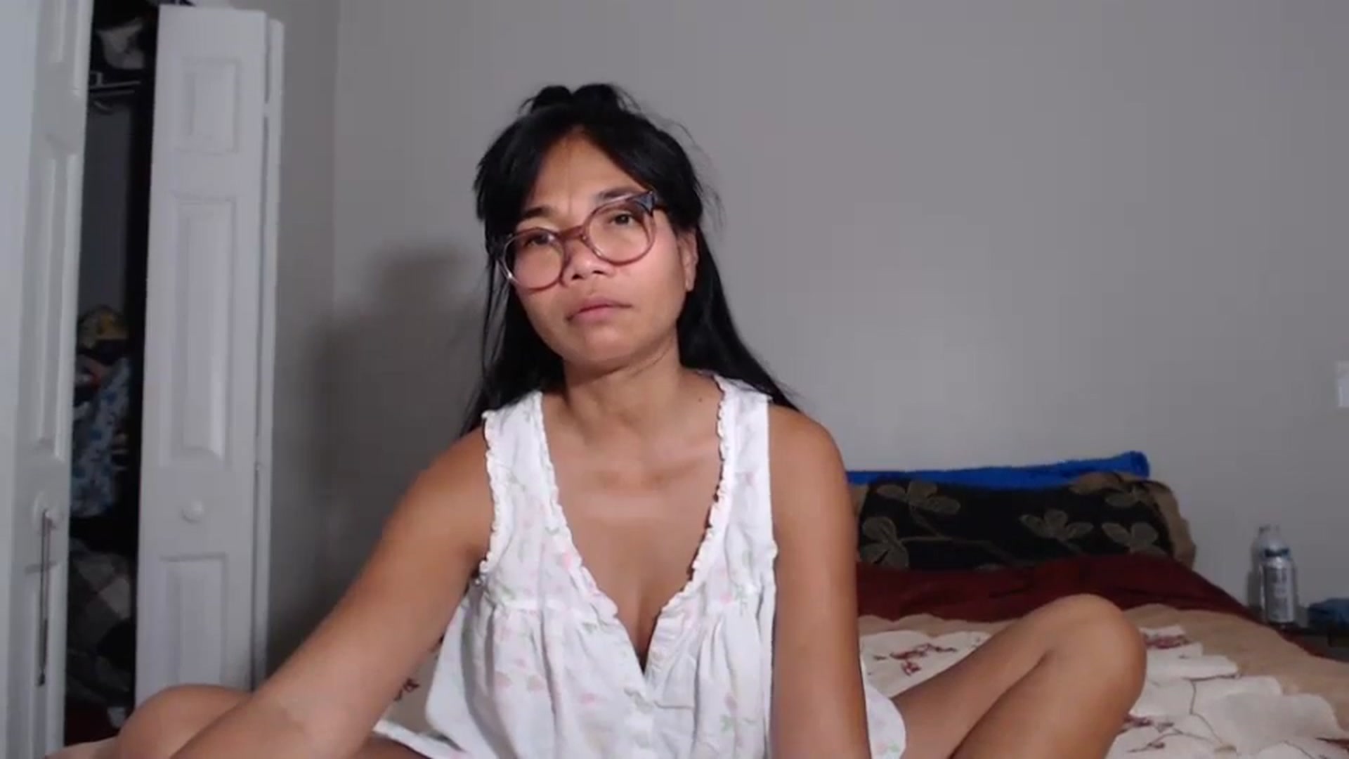 Gallery image thumbnail from Littlekai2023's myfreecams stream on, 06/25/2024, 01:31 image 2 of 20