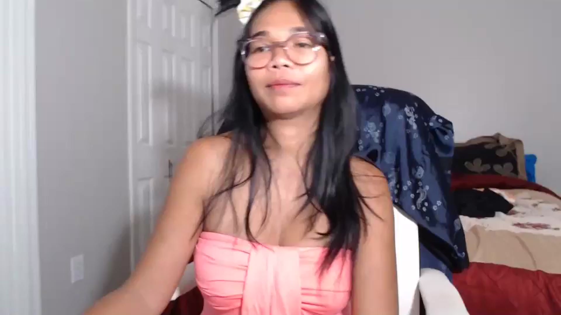 Gallery image thumbnail from Littlekai2023's myfreecams stream on, 06/28/2024, 02:38 image 10 of 20