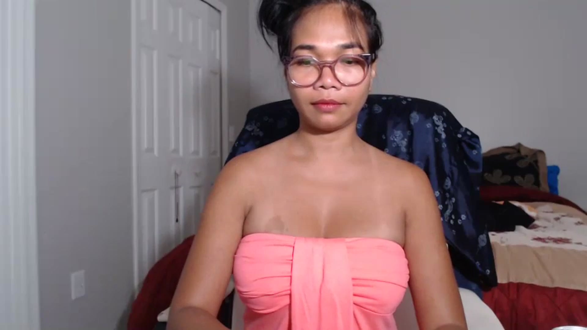 Gallery image thumbnail from Littlekai2023's myfreecams stream on, 06/28/2024, 02:38 image 17 of 20