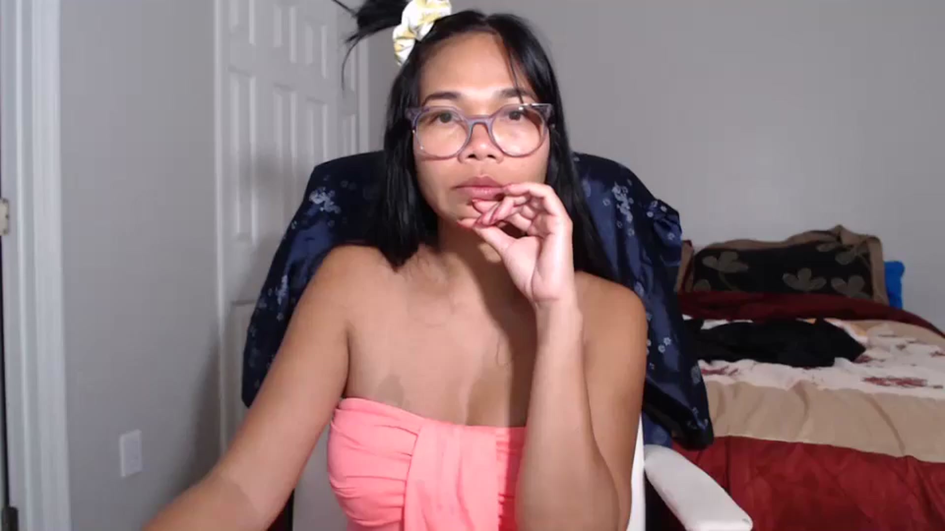 Gallery image thumbnail from Littlekai2023's myfreecams stream on, 06/28/2024, 02:38 image 8 of 20