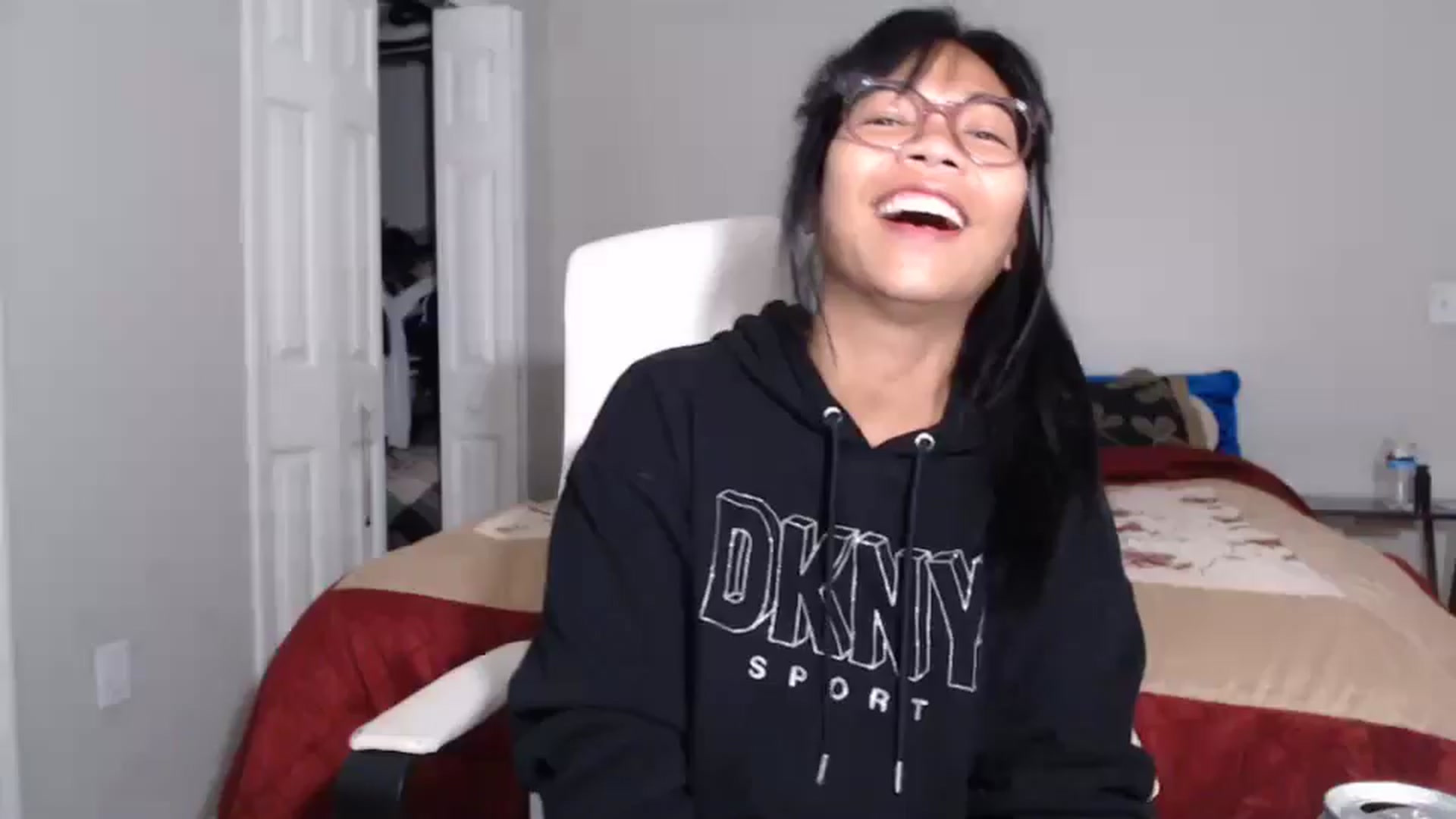 Gallery image thumbnail from Littlekai2023's myfreecams stream on, 06/30/2024, 03:29 image 1 of 20