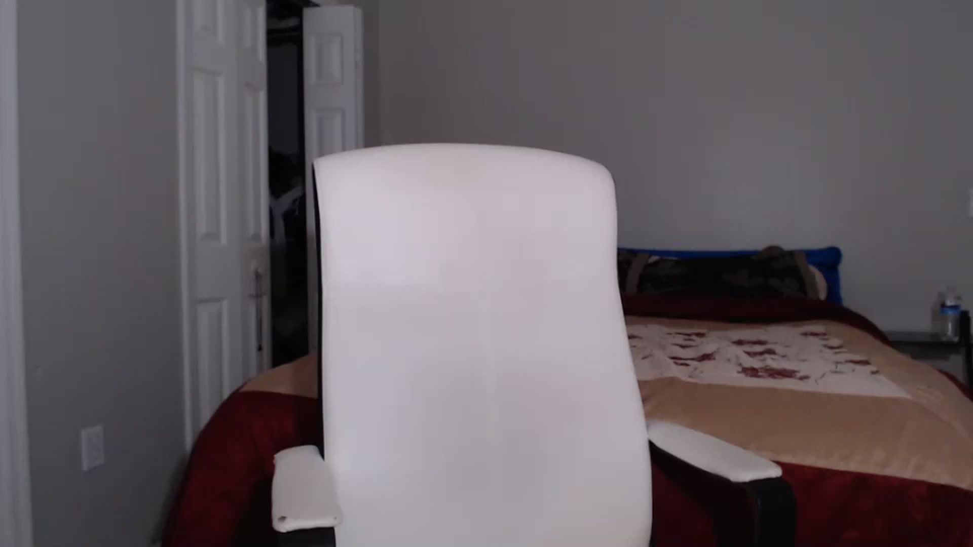 Gallery image thumbnail from Littlekai2023's myfreecams stream on, 06/30/2024, 03:29 image 4 of 20