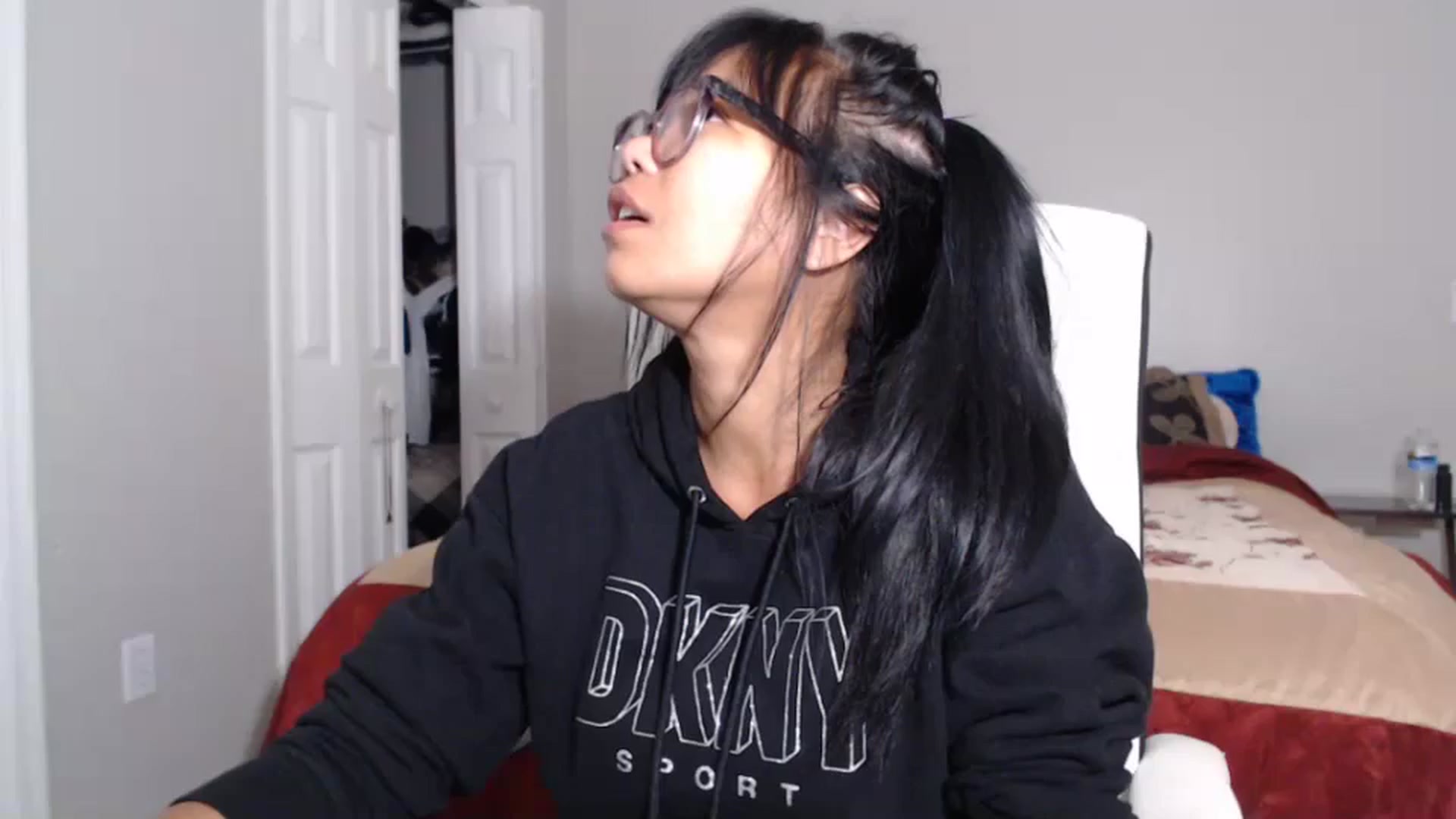 Gallery image thumbnail from Littlekai2023's myfreecams stream on, 06/30/2024, 03:29 image 8 of 20