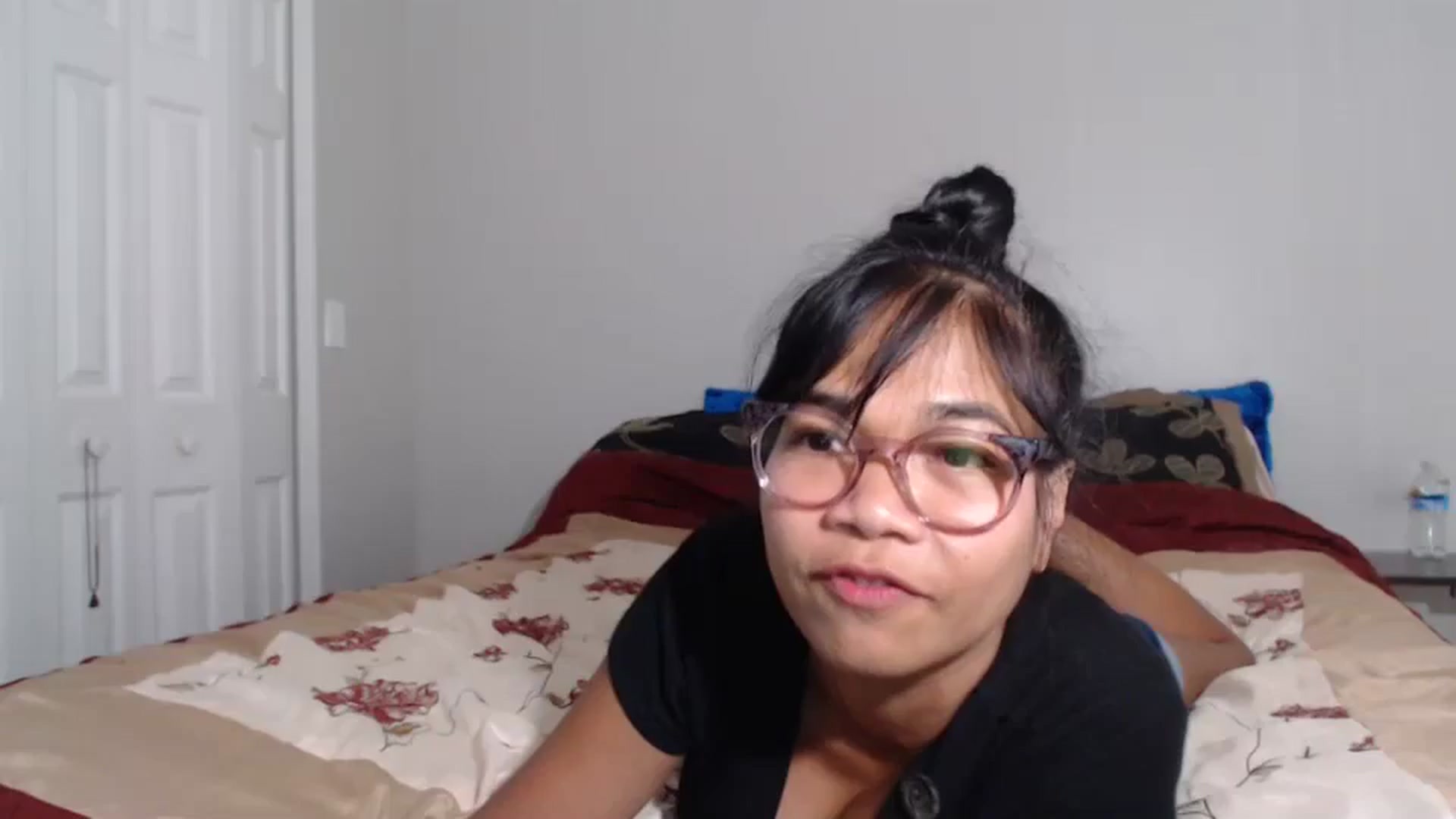 Gallery image thumbnail from Littlekai2023's myfreecams stream on, 07/01/2024, 23:09 image 6 of 20