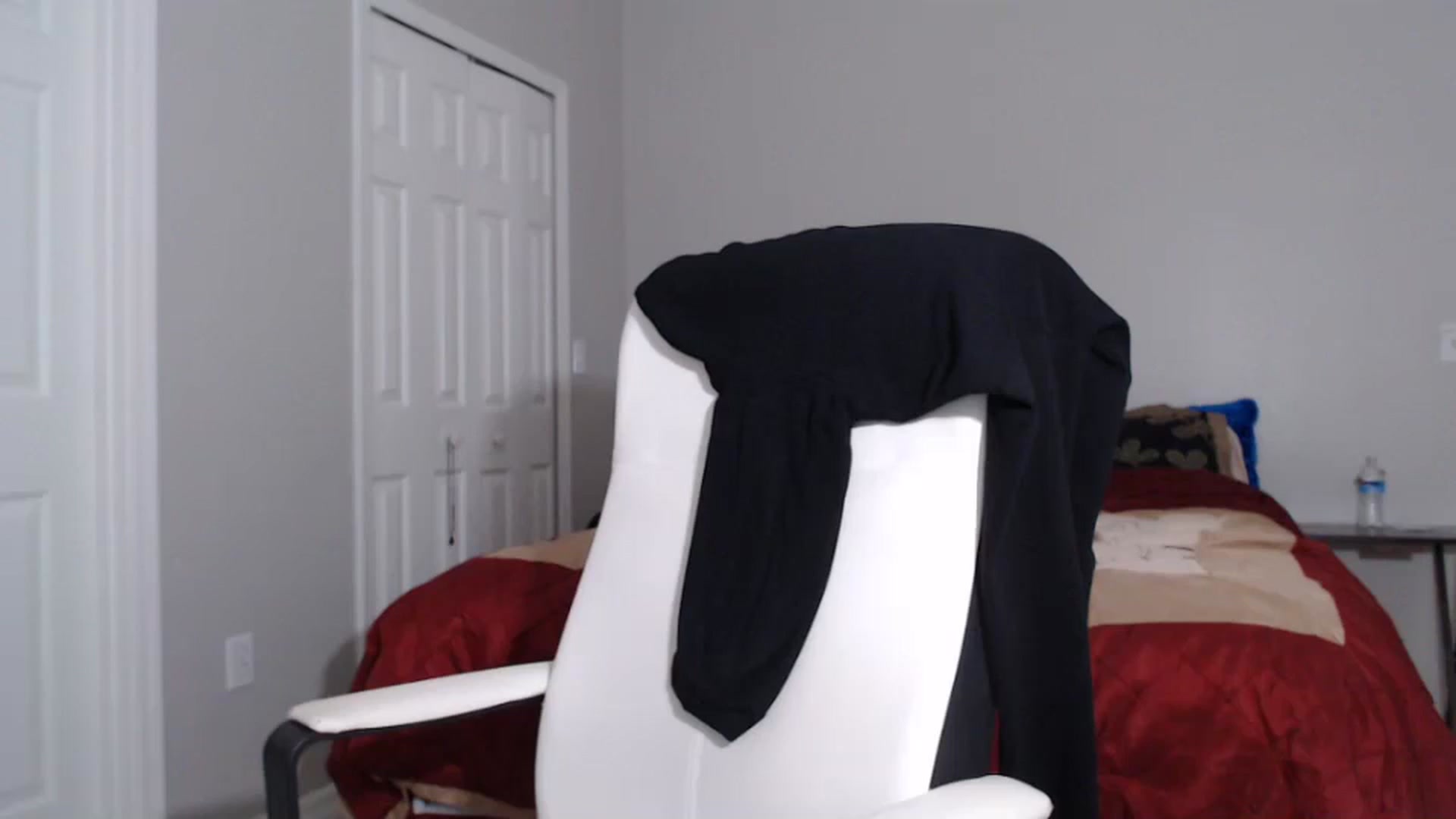 Gallery image thumbnail from Littlekai2023's myfreecams stream on, 07/02/2024, 02:04 image 7 of 20