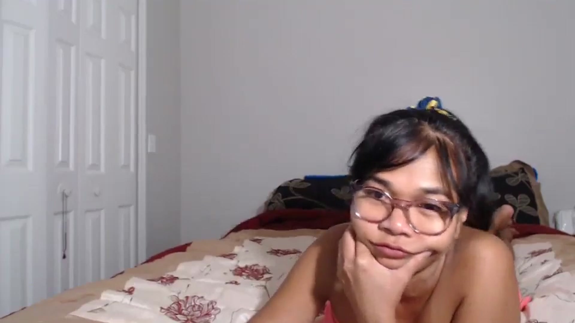 Gallery image thumbnail from Littlekai2023's myfreecams stream on, 07/06/2024, 24:01 image 19 of 20