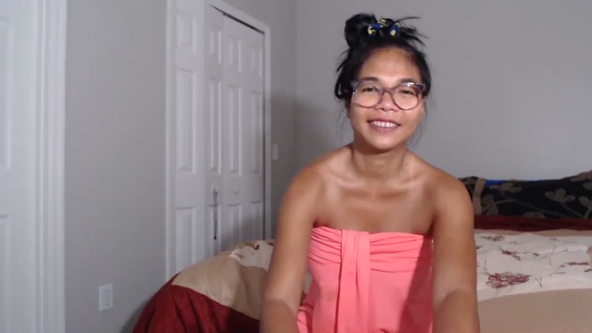 Gallery image thumbnail from Littlekai2023's myfreecams stream on, 07/06/2024, 04:28 image 20 of 20