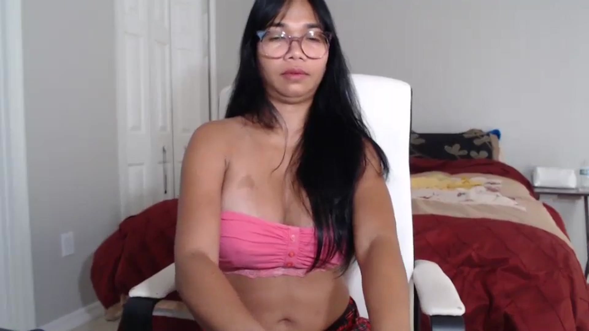 Gallery image thumbnail from Littlekai2023's myfreecams stream on, 07/06/2024, 20:02 image 6 of 20