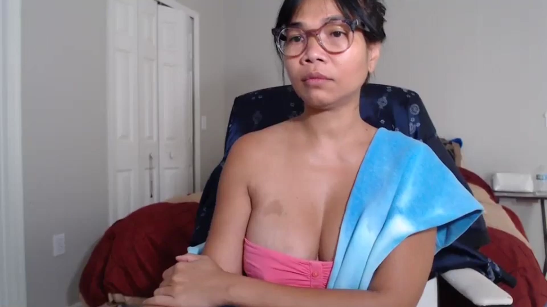 Gallery image thumbnail from Littlekai2023's myfreecams stream on, 07/06/2024, 20:02 image 19 of 20