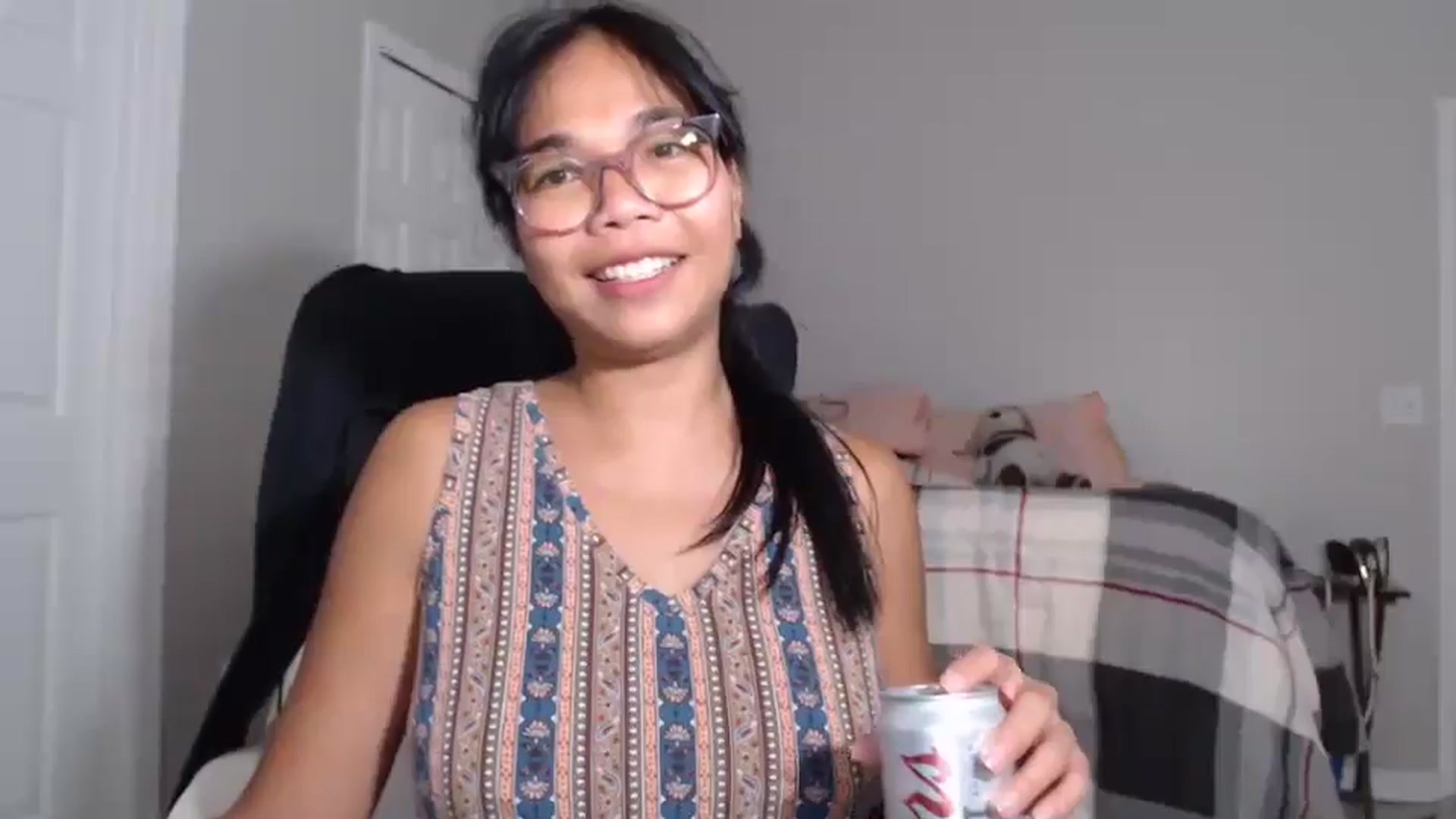 Gallery image thumbnail from Littlekai2023's myfreecams stream on, 07/14/2024, 03:29 image 19 of 20