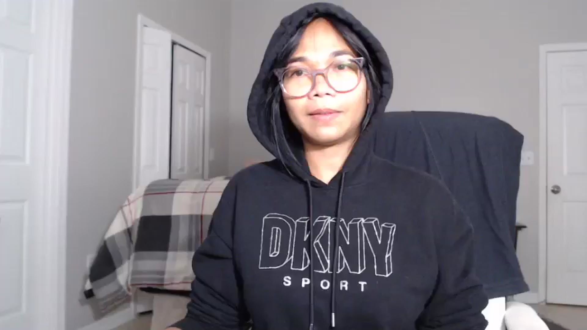 Gallery image thumbnail from Littlekai2023's myfreecams stream on, 07/15/2024, 04:11 image 4 of 20