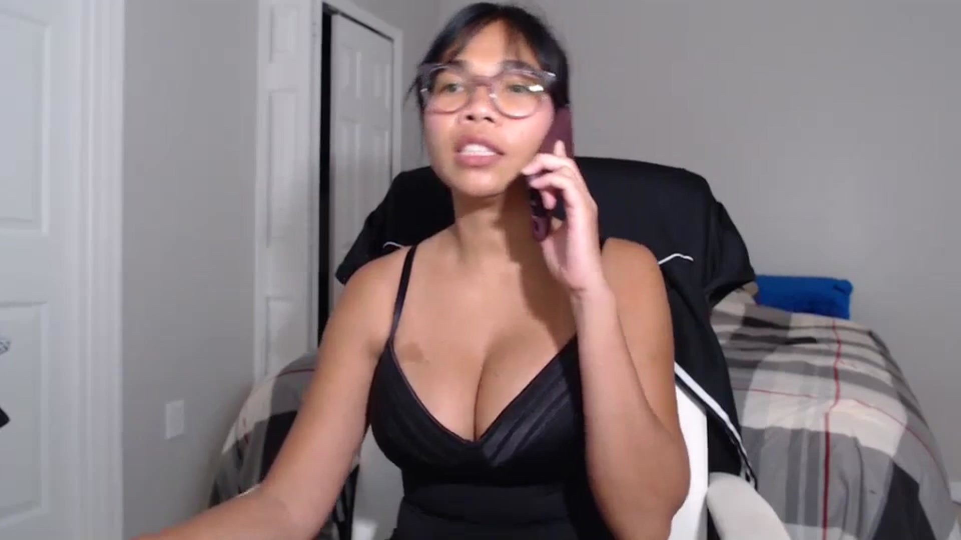 Gallery image thumbnail from Littlekai2023's myfreecams stream on, 07/18/2024, 03:55 image 2 of 20