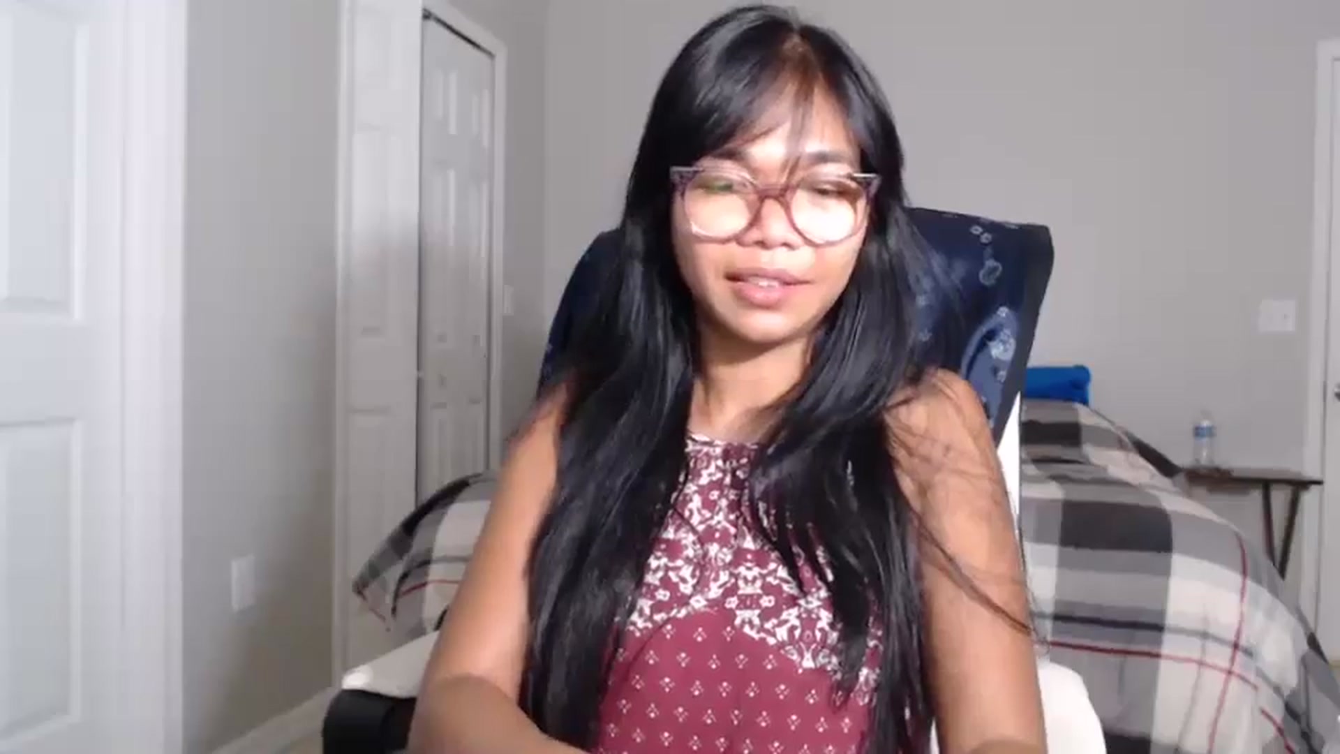 Gallery image thumbnail from Littlekai2023's myfreecams stream on, 07/20/2024, 05:15 image 18 of 20