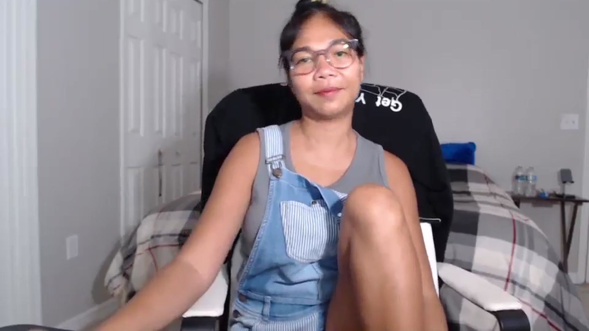 Gallery image thumbnail from Littlekai2023's myfreecams stream on, 07/23/2024, 04:58 image 8 of 20
