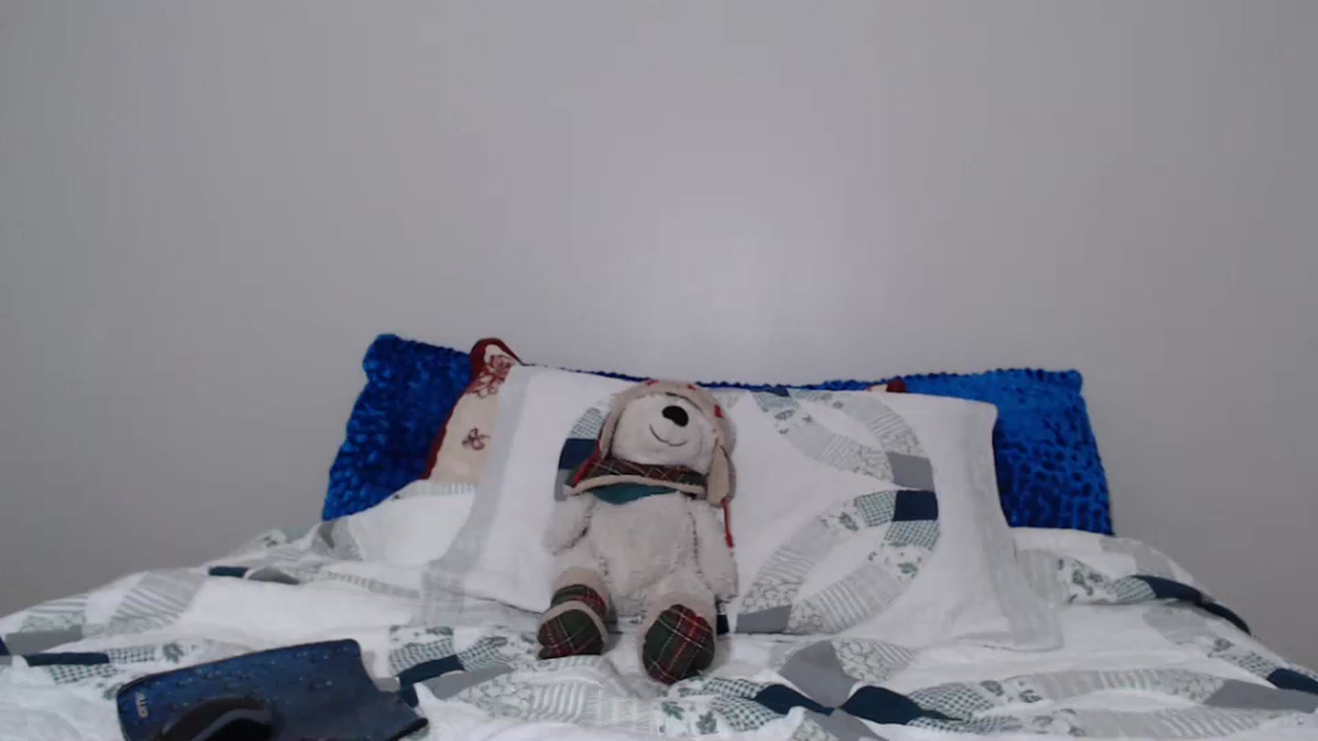 Gallery image thumbnail from Littlekai2023's myfreecams stream on, 07/25/2024, 03:55 image 9 of 20