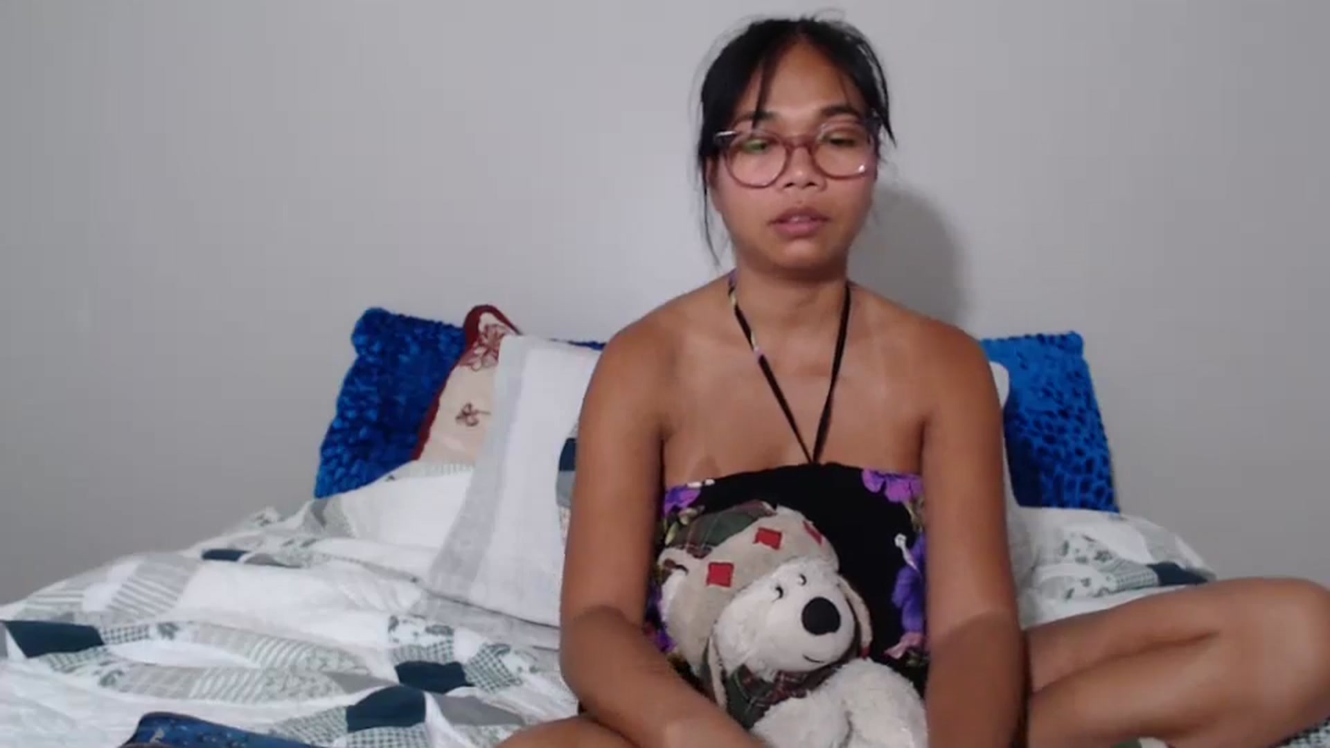 Gallery image thumbnail from Littlekai2023's myfreecams stream on, 07/25/2024, 03:55 image 13 of 20