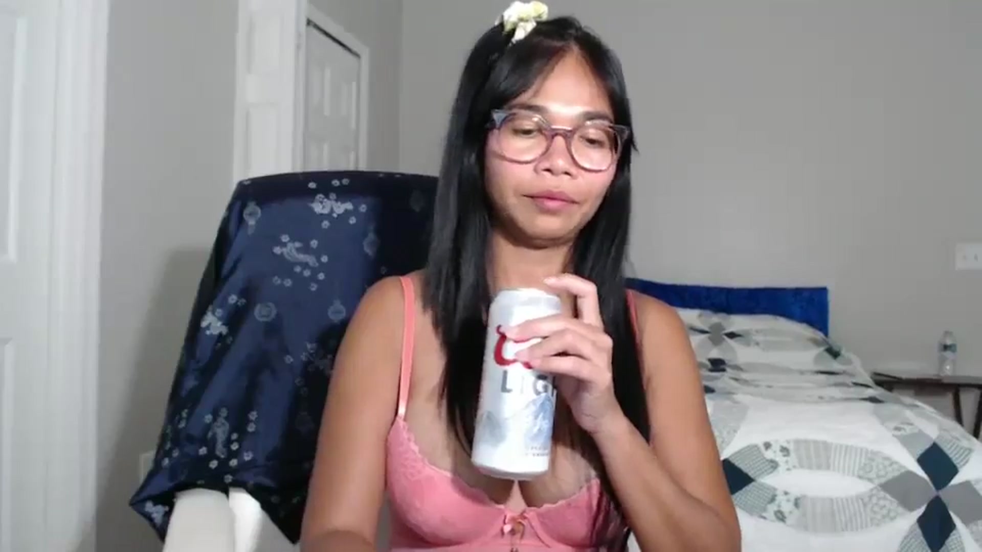 Gallery image thumbnail from Littlekai2023's myfreecams stream on, 07/28/2024, 24:47 image 10 of 20