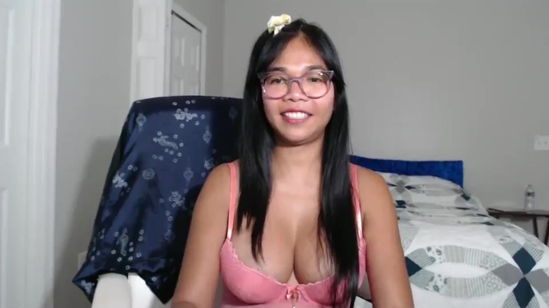 Gallery image thumbnail from Littlekai2023's myfreecams stream on, 07/28/2024, 24:47 image 9 of 20