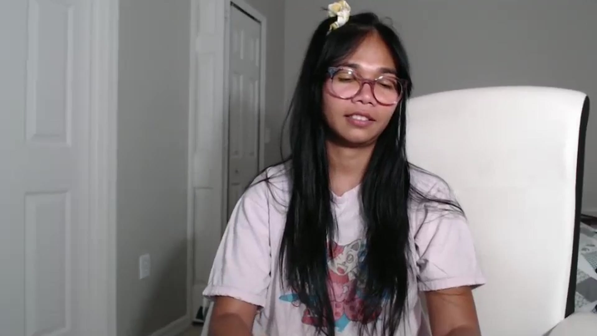 Gallery image thumbnail from Littlekai2023's myfreecams stream on, 07/28/2024, 03:44 image 15 of 20