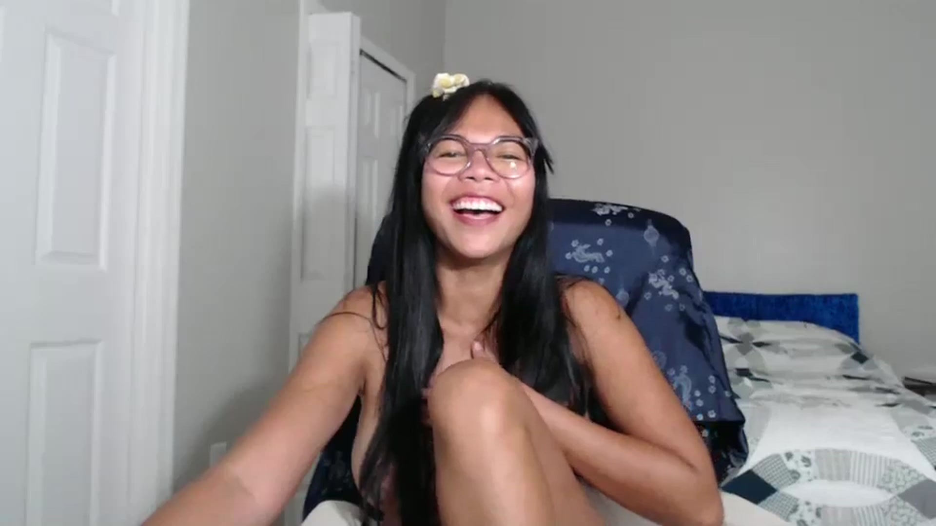 Gallery image thumbnail from Littlekai2023's myfreecams stream on, 07/28/2024, 03:44 image 9 of 20