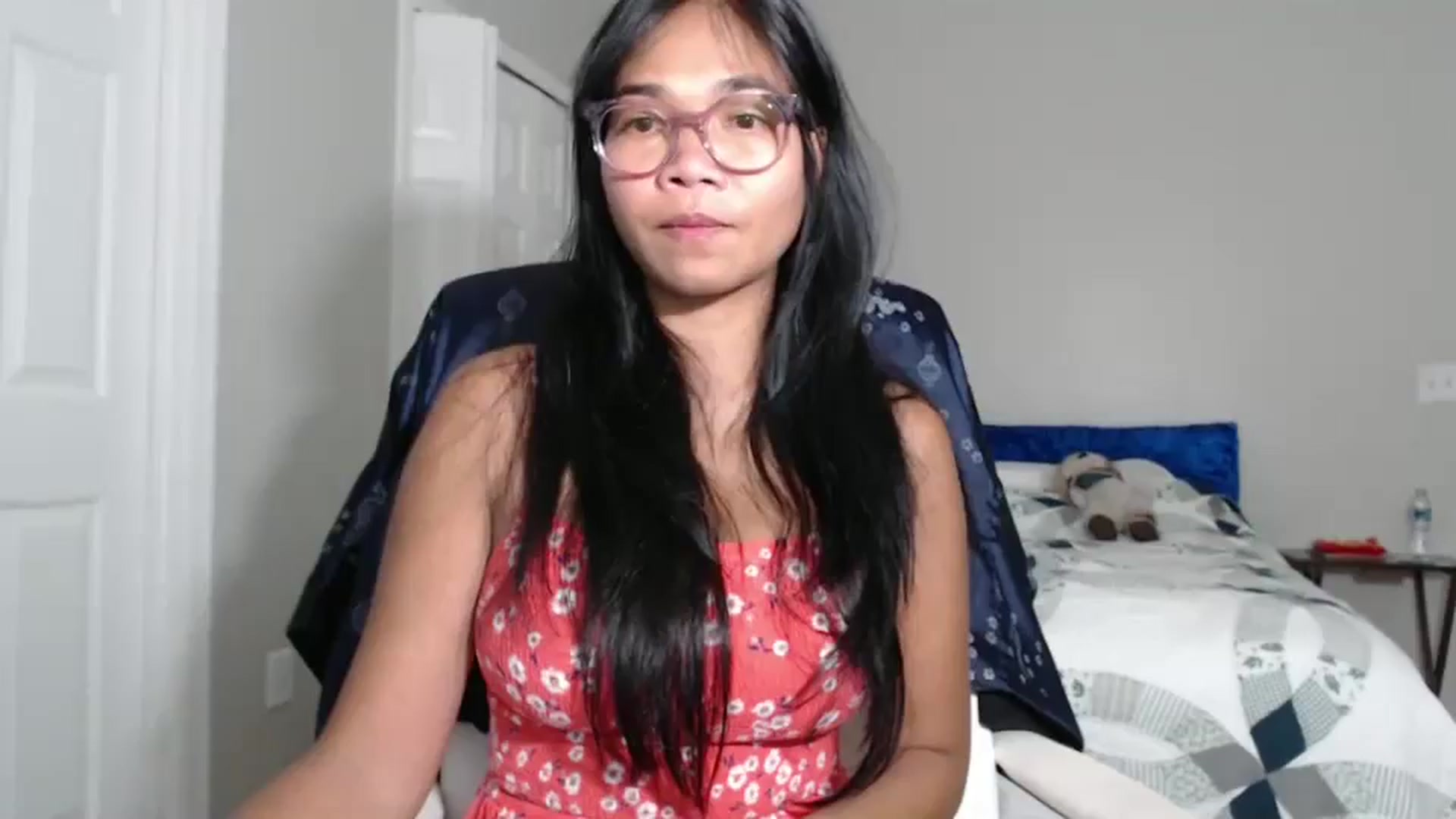 Gallery image thumbnail from Littlekai2023's myfreecams stream on, 07/31/2024, 24:00 image 2 of 20