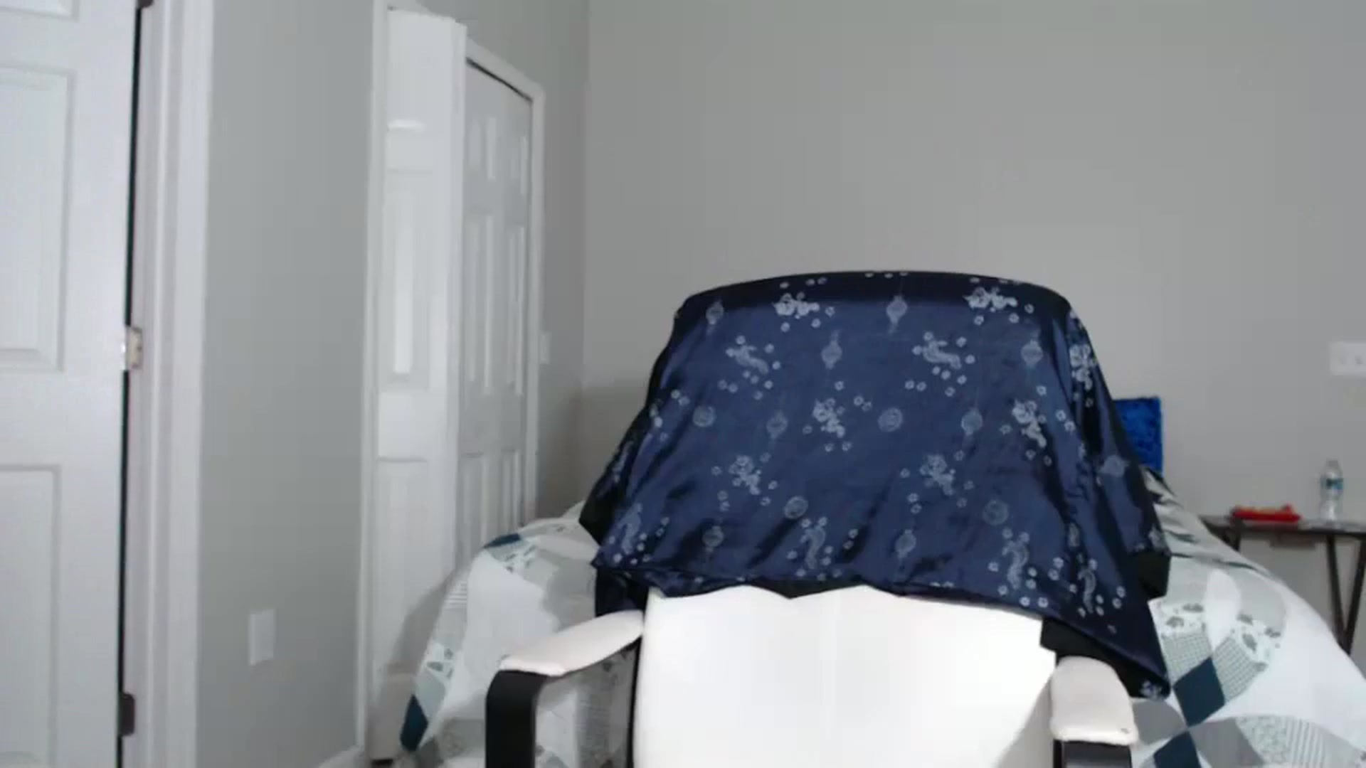 Gallery image thumbnail from Littlekai2023's myfreecams stream on, 07/31/2024, 24:00 image 5 of 20
