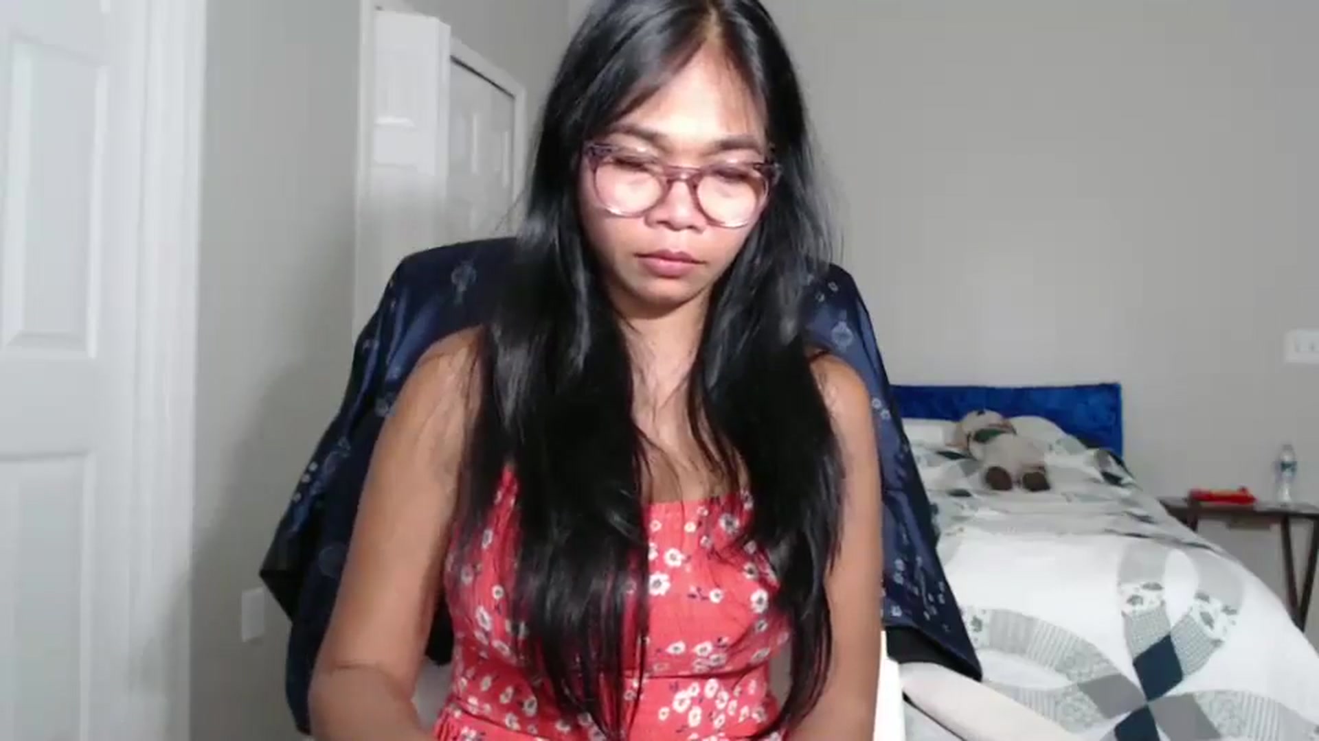 Gallery image thumbnail from Littlekai2023's myfreecams stream on, 07/31/2024, 24:00 image 3 of 20