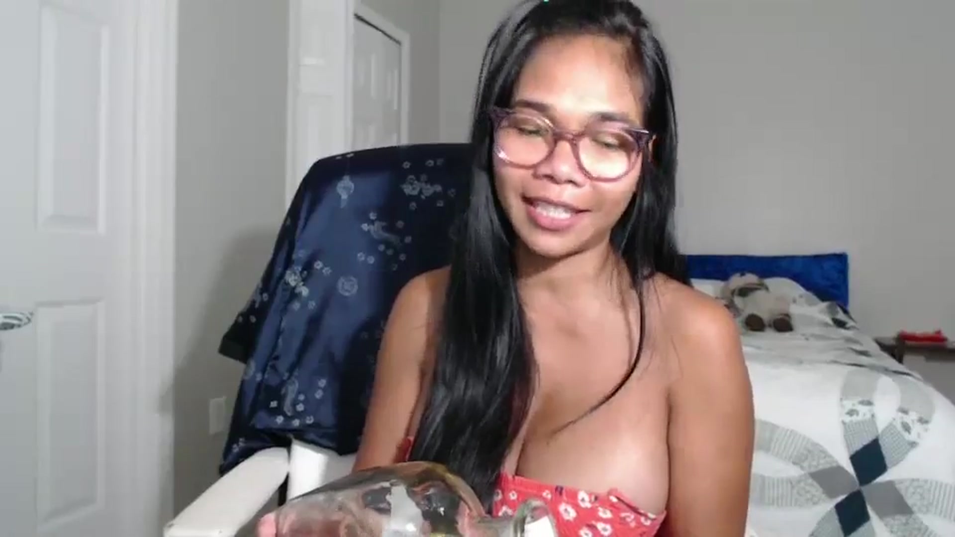 Gallery image thumbnail from Littlekai2023's myfreecams stream on, 07/31/2024, 03:25 image 18 of 20
