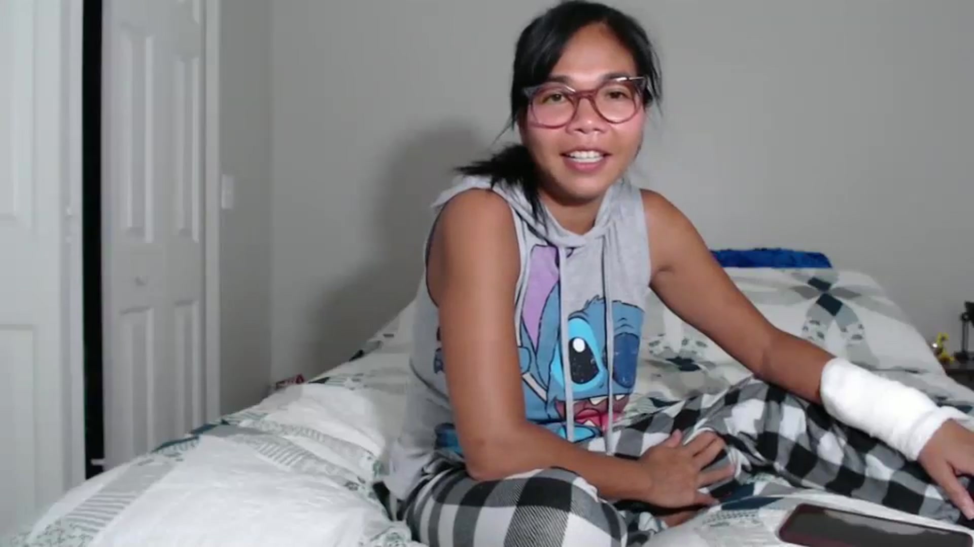 Gallery image thumbnail from Littlekai2023's myfreecams stream on, 08/06/2024, 01:21 image 3 of 20