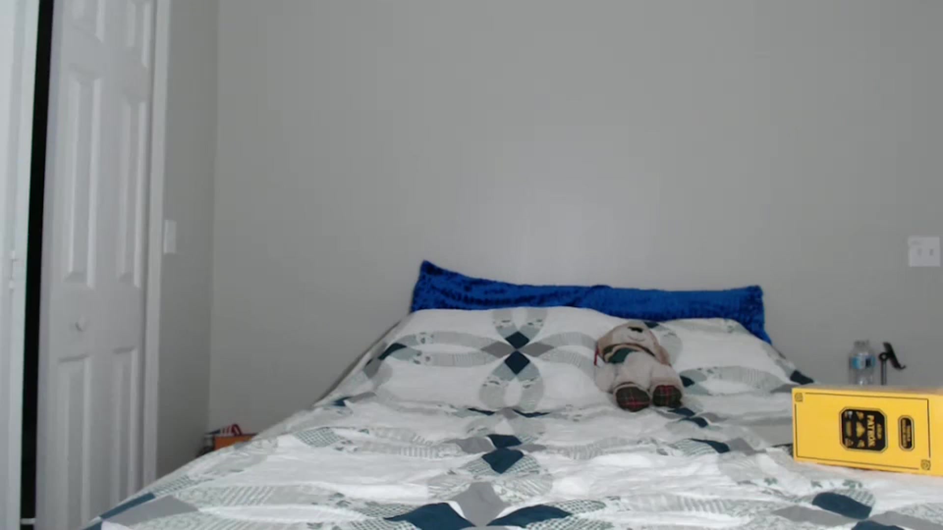 Gallery image thumbnail from Littlekai2023's myfreecams stream on, 08/11/2024, 05:08 image 13 of 20