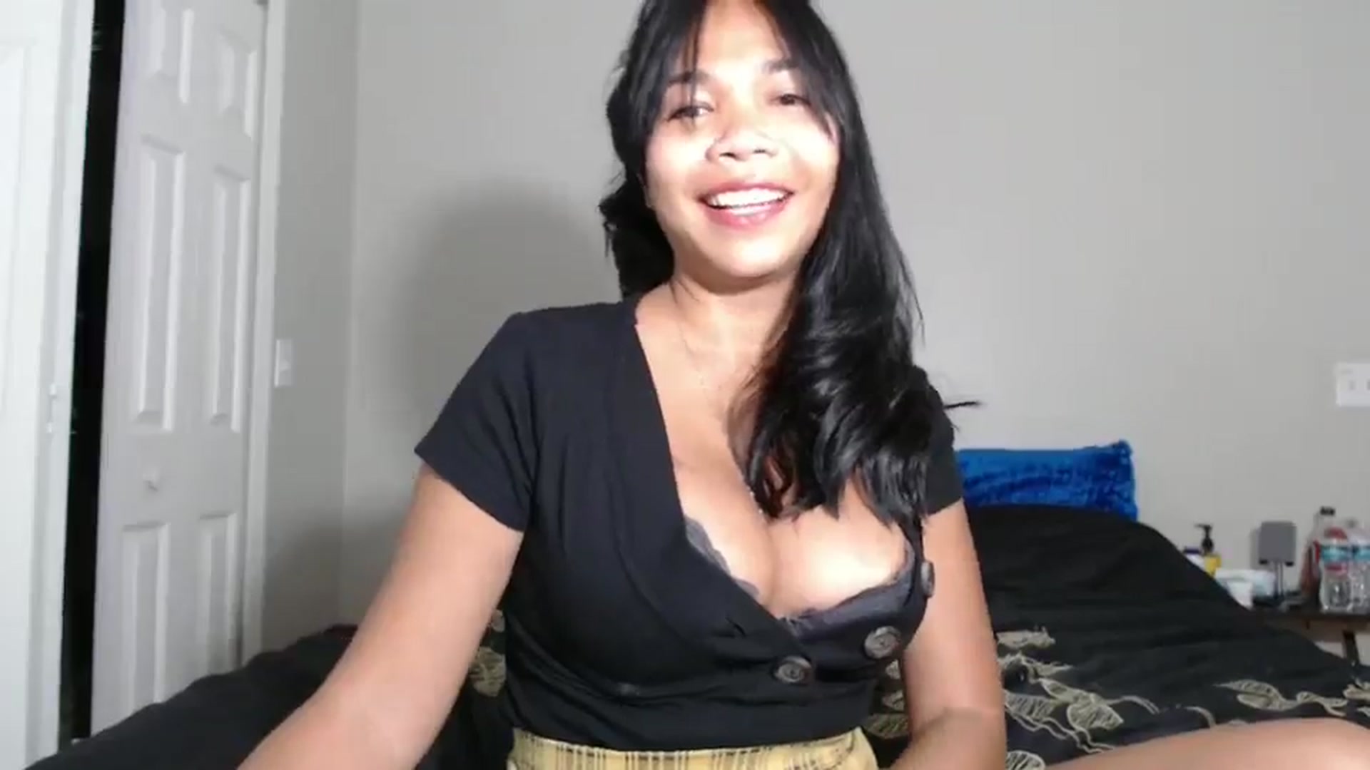 Gallery image thumbnail from Littlekai2023's myfreecams stream on, 08/28/2024, 02:14 image 4 of 20